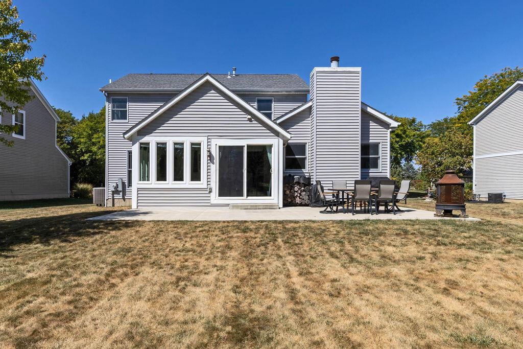 Dublin, Ohio, 43016, United States, 3 Bedrooms Bedrooms, ,3 BathroomsBathrooms,Residential,For Sale,1950814