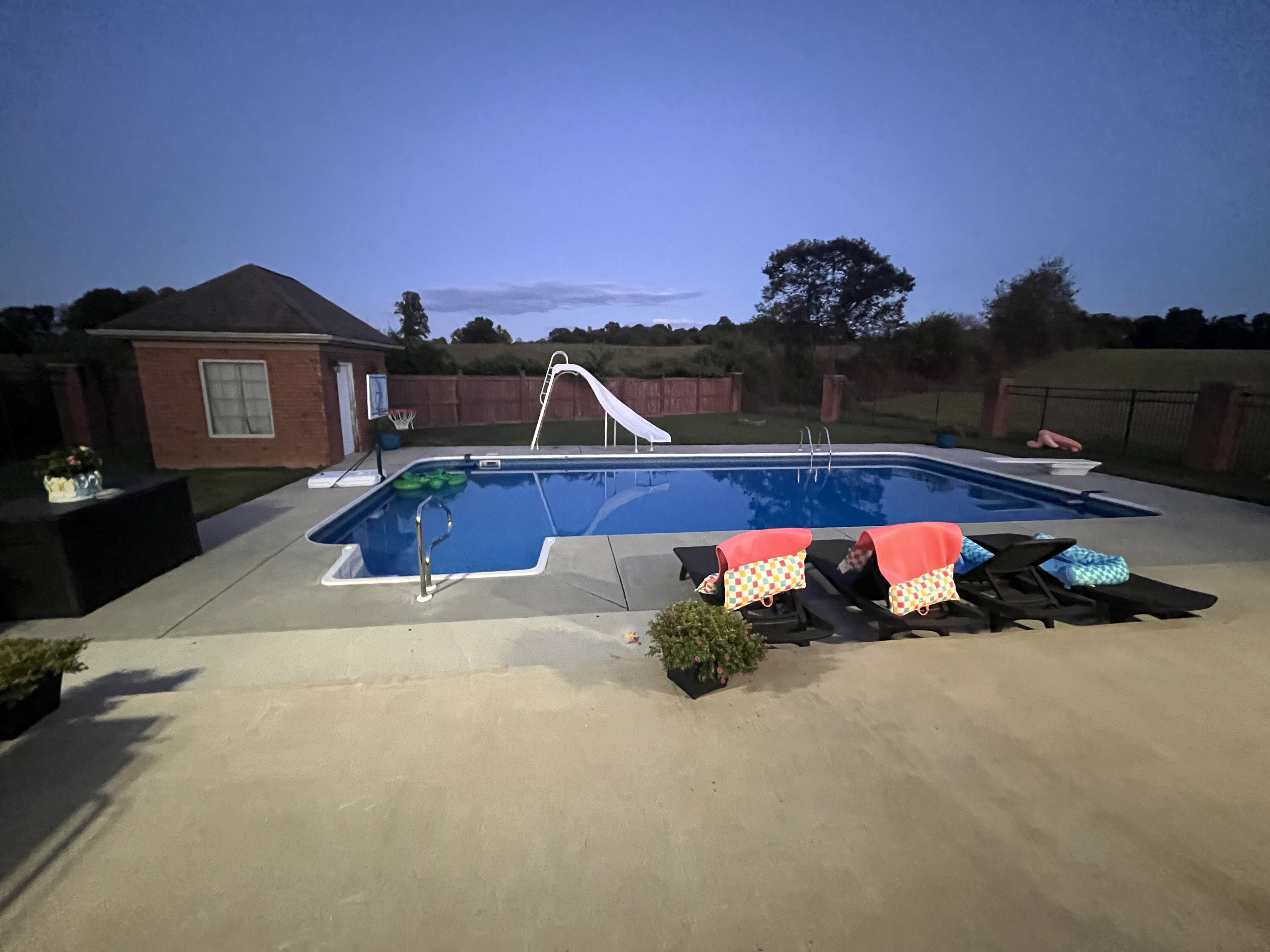 Speedwell, Tennessee, 37870, United States, 5 Bedrooms Bedrooms, ,4 BathroomsBathrooms,Residential,For Sale,1984246