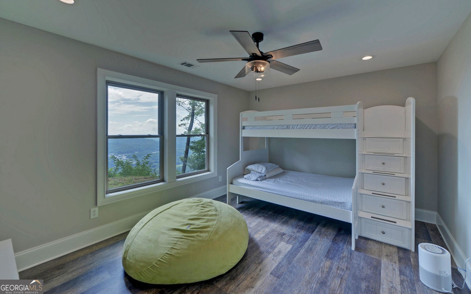 Clayton, Georgia, 30525, United States, 3 Bedrooms Bedrooms, ,4 BathroomsBathrooms,Residential,For Sale,1905476