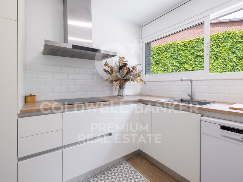Cerdanyola del Vallès, Catalonia, ES, 4 Bedrooms Bedrooms, ,3 BathroomsBathrooms,Residential,For Sale,1856744