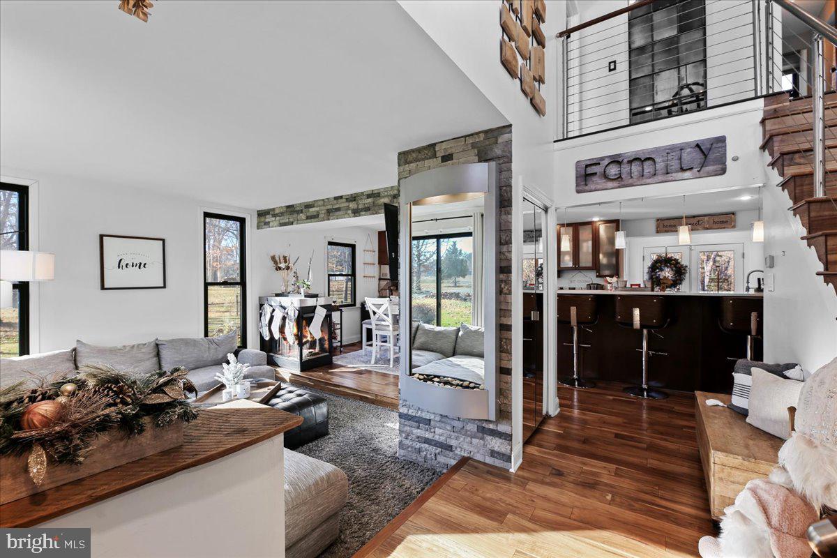 VOORHEES, New Jersey, 08043, United States, 3 Bedrooms Bedrooms, ,3 BathroomsBathrooms,Residential,For Sale,2002864