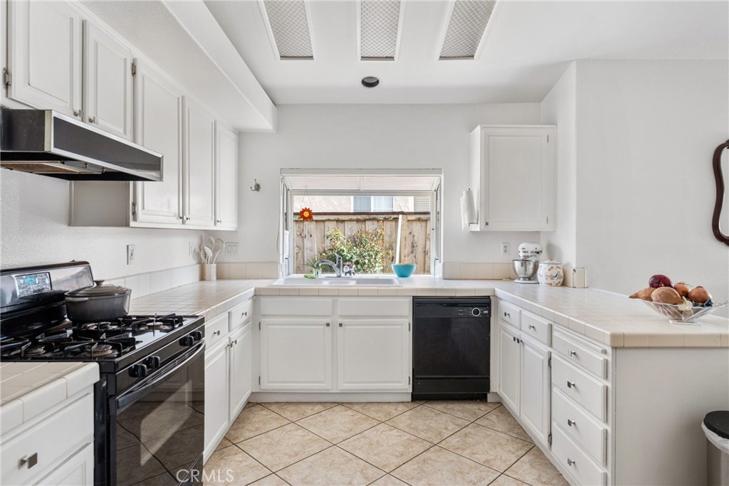 Wildomar, California, 92595, United States, 4 Bedrooms Bedrooms, ,2 BathroomsBathrooms,Residential,For Sale,2008523