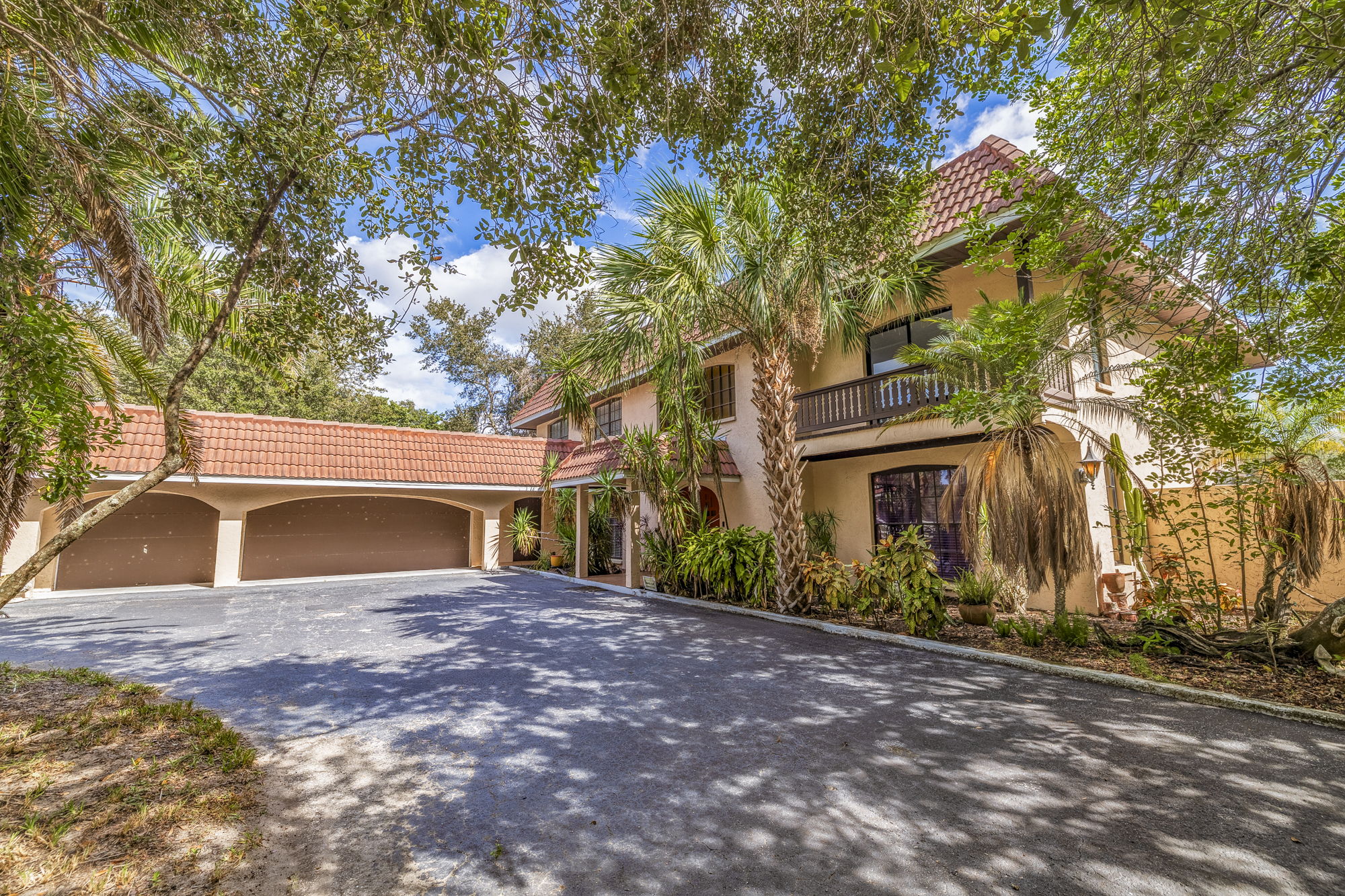 Palmetto, Florida, 34221, United States, 5 Bedrooms Bedrooms, ,4 BathroomsBathrooms,Residential,For Sale,1921911