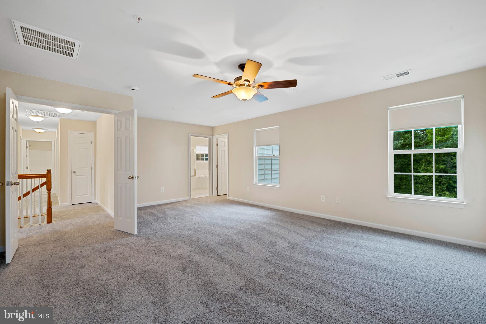 Waldorf, Maryland, 20603, United States, 5 Bedrooms Bedrooms, ,4 BathroomsBathrooms,Residential,For Sale,1914129