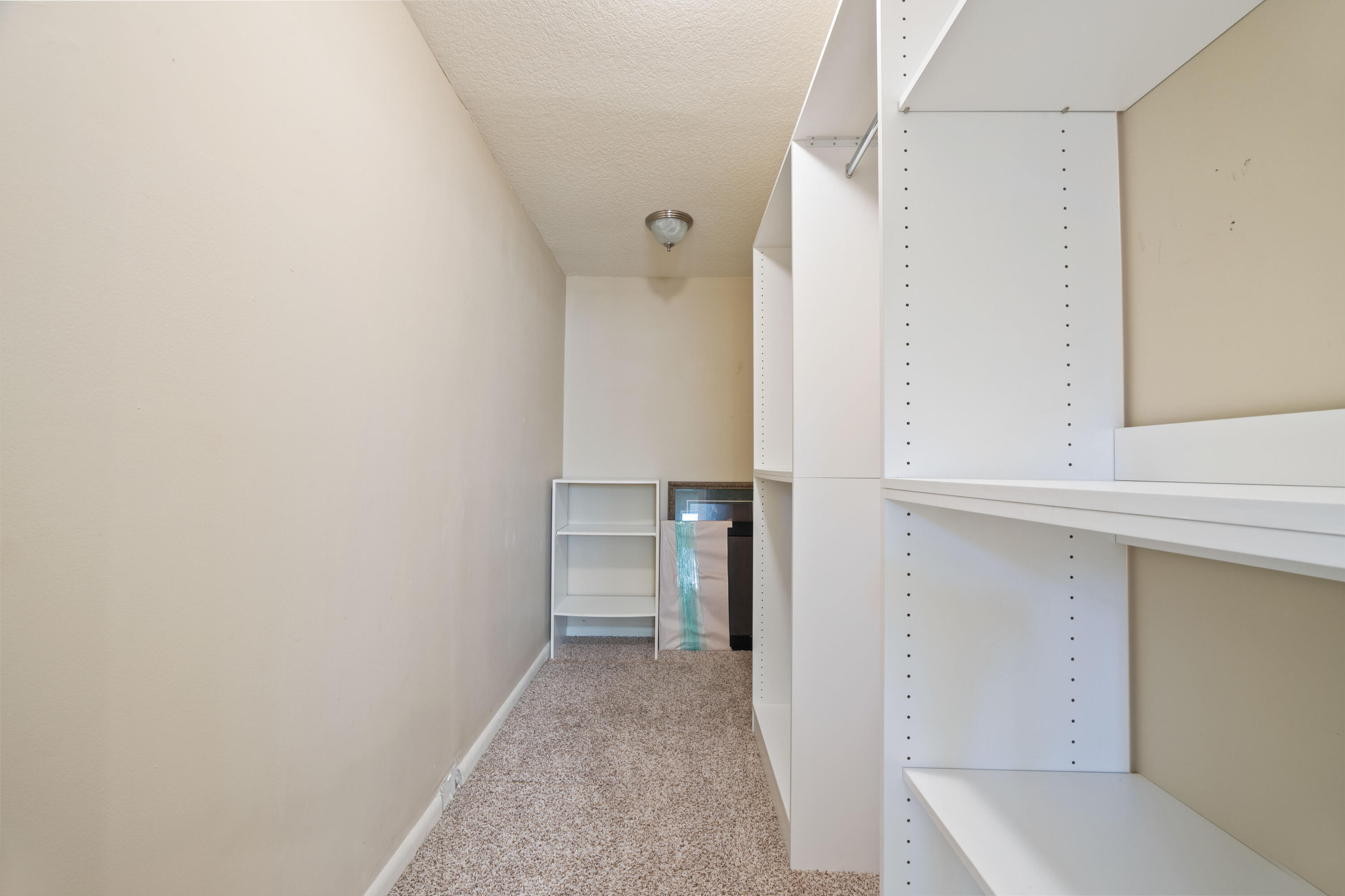 Lake Worth, Florida, 33462, United States, 3 Bedrooms Bedrooms, ,2 BathroomsBathrooms,Residential,For Sale,1966496