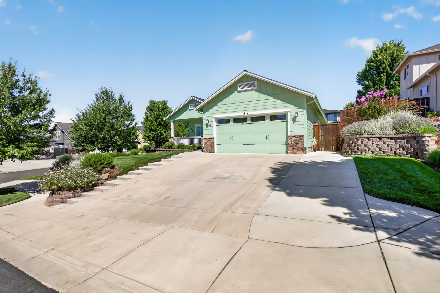  4303 Vineyard Terrace Medford, OR 97504 - 物件實景