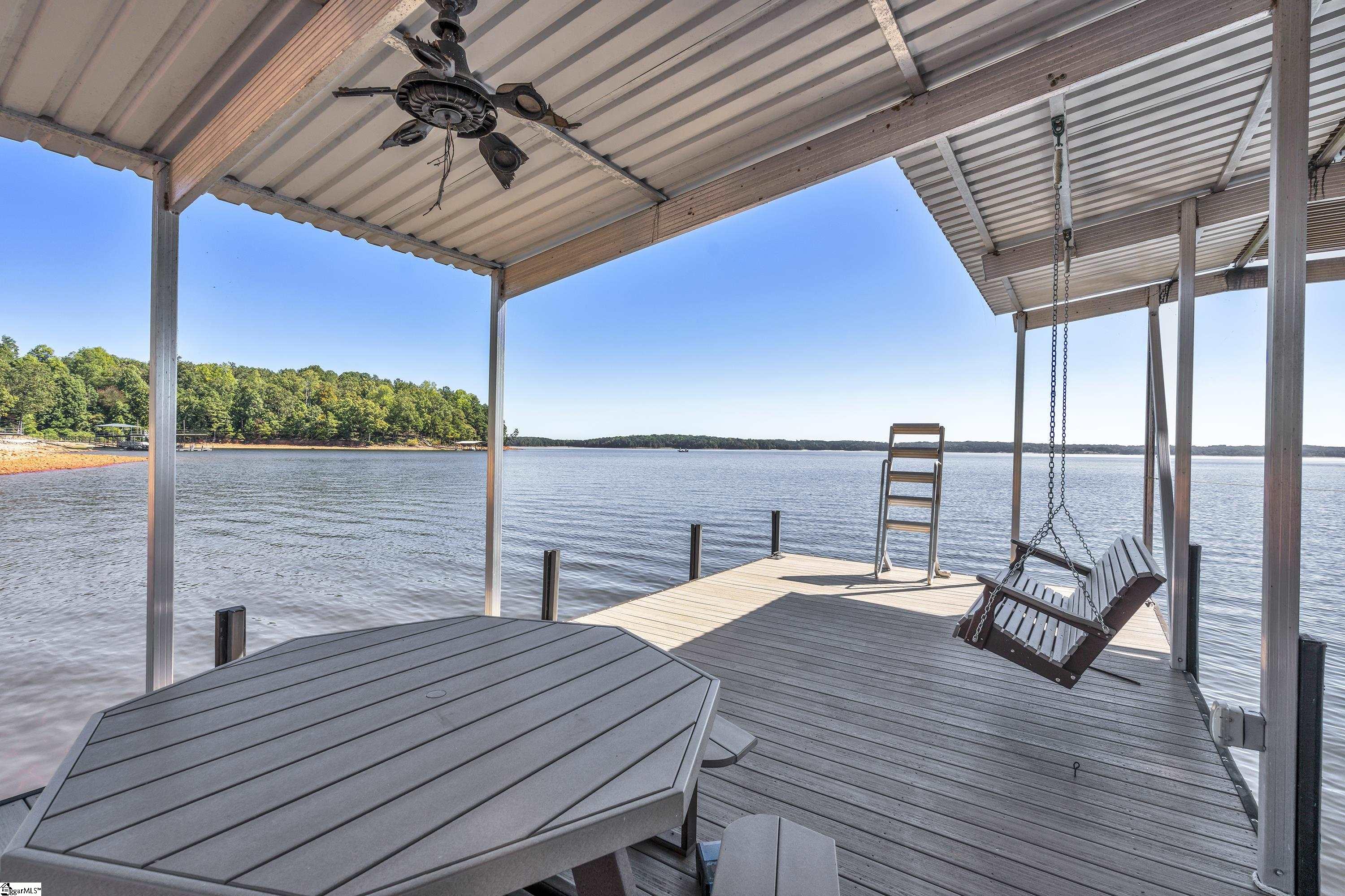 Townville, South Carolina, 29689, United States, 7 Bedrooms Bedrooms, ,7 BathroomsBathrooms,Residential,For Sale,1995910