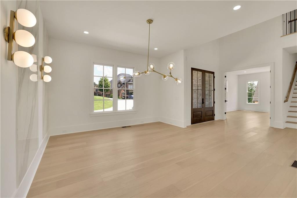 Suwanee, Georgia, 30024, United States, 6 Bedrooms Bedrooms, ,7 BathroomsBathrooms,Residential,For Sale,1795311