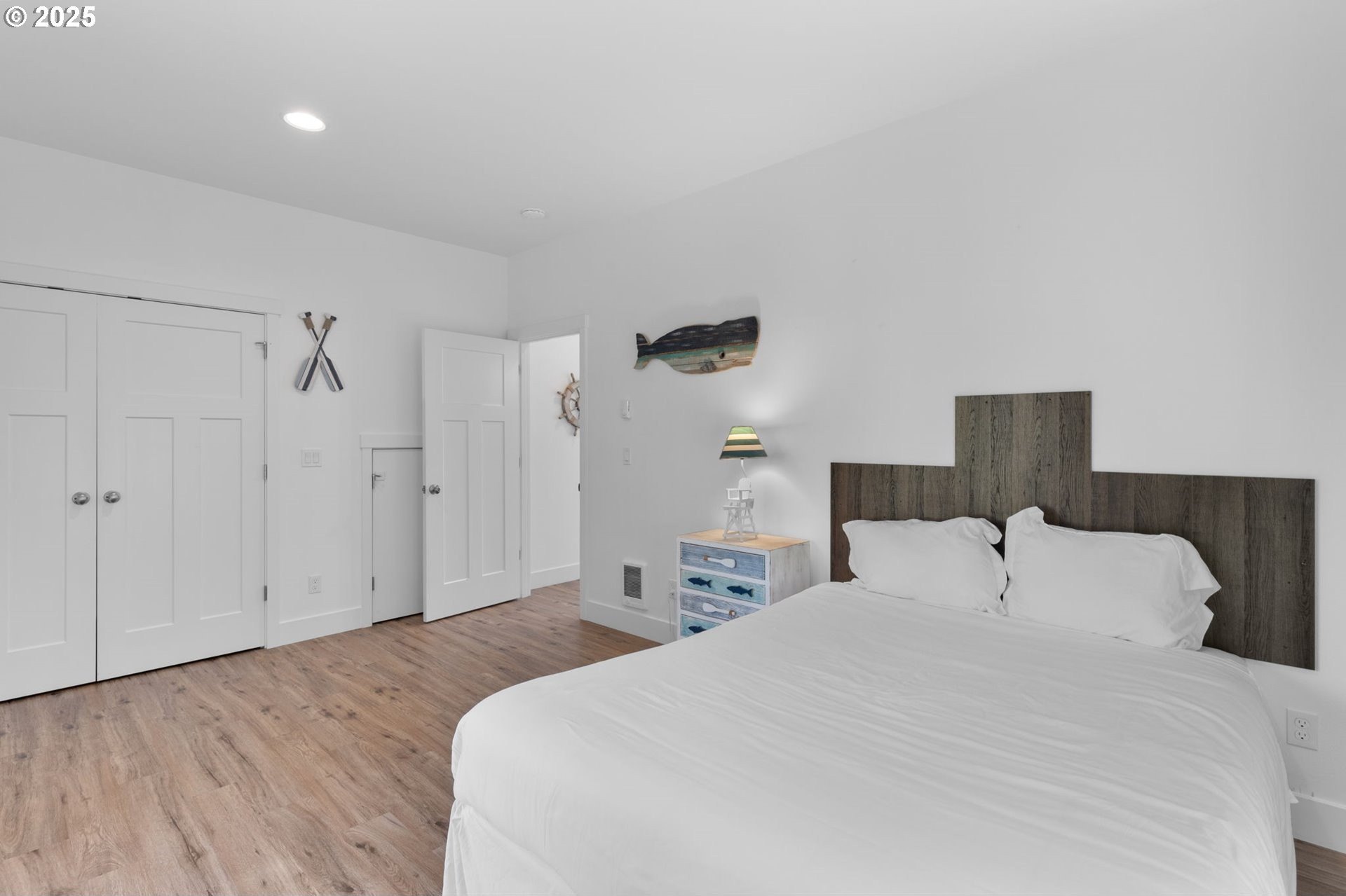 Lincoln City, Oregon, 97367, United States, 2 Bedrooms Bedrooms, ,2 BathroomsBathrooms,Residential,For Sale,1806456