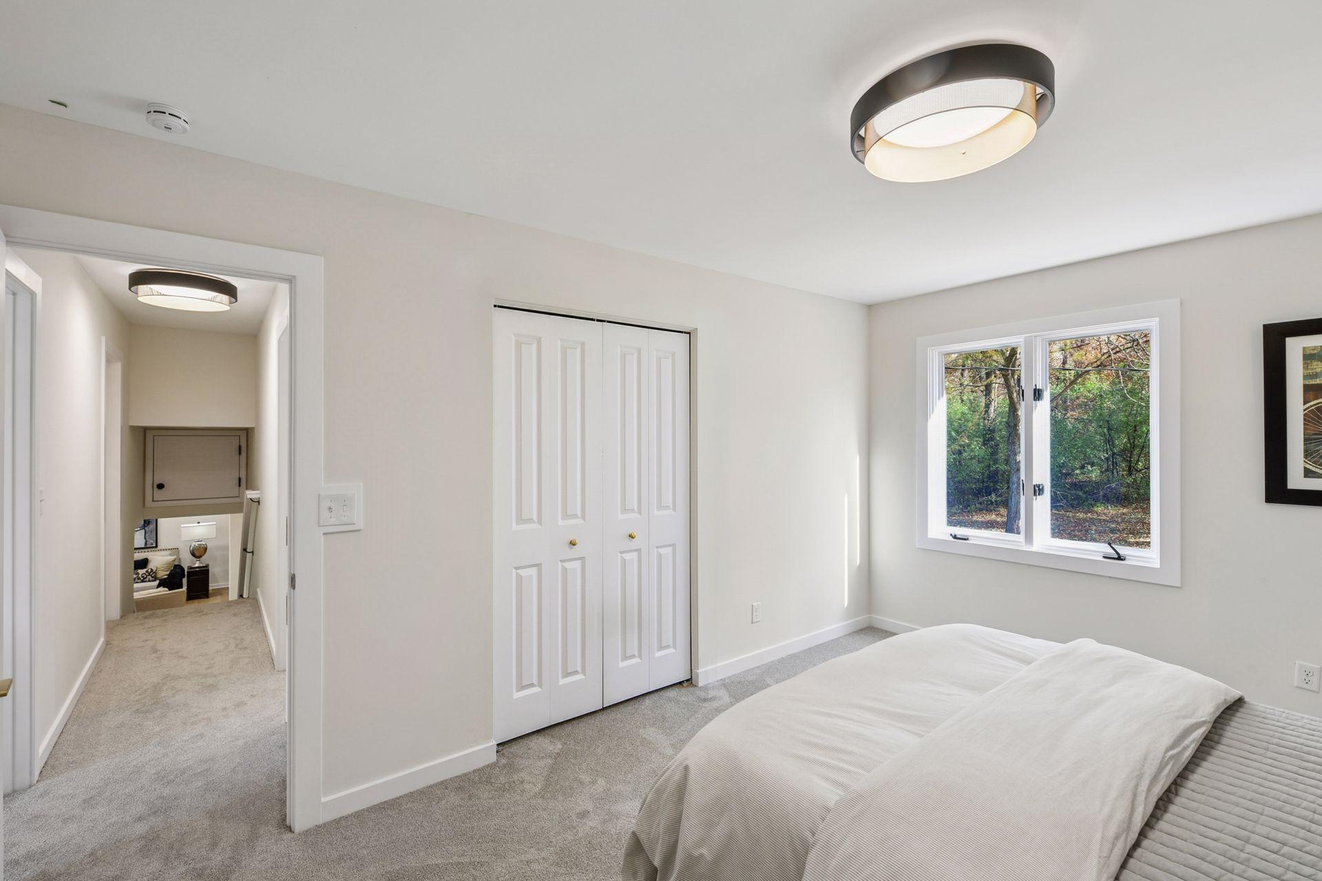 Wayzata, Minnesota, 55391, United States, 5 Bedrooms Bedrooms, ,3 BathroomsBathrooms,Residential,For Sale,1991556