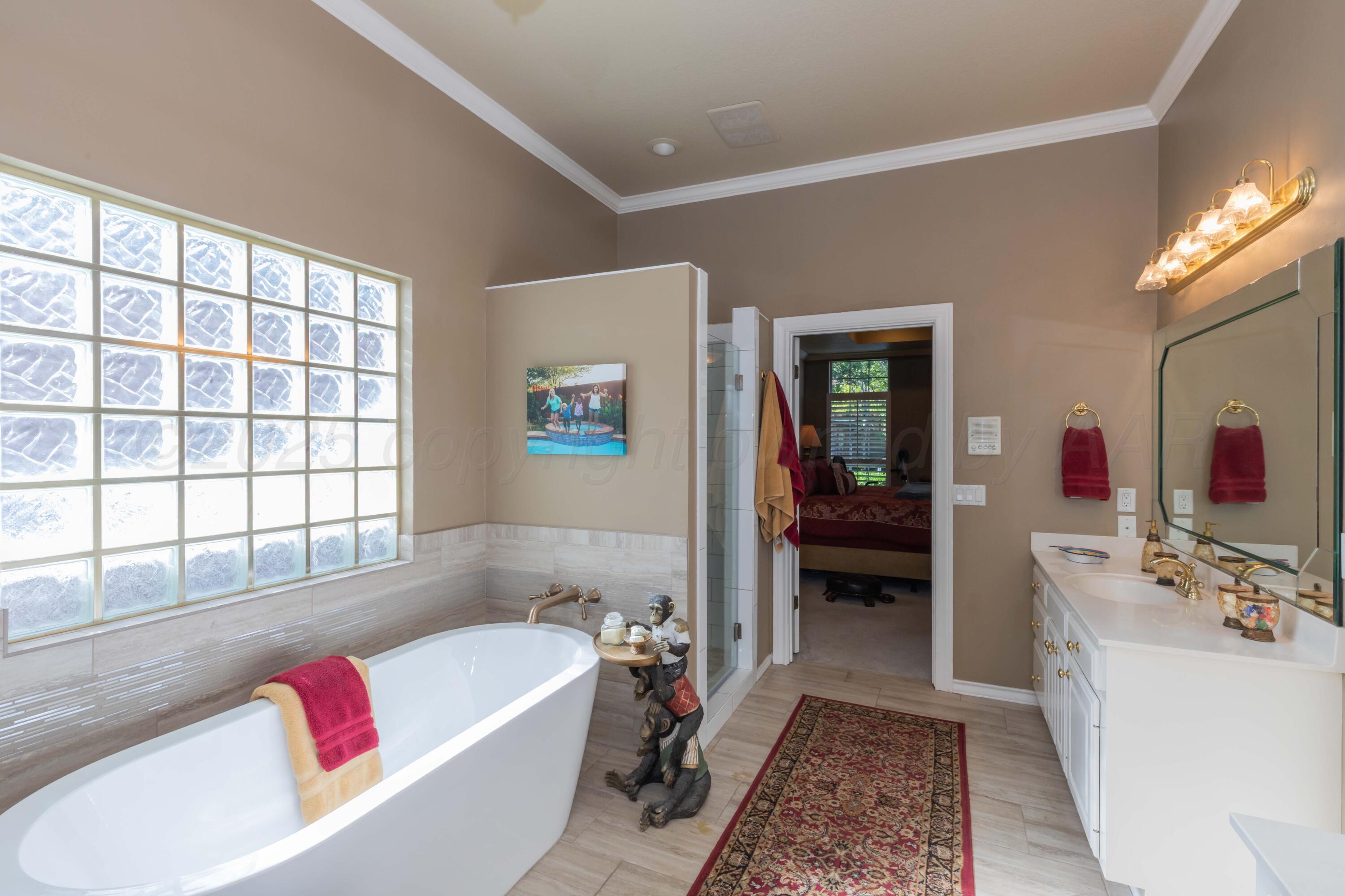 Amarillo, Texas, 79121, United States, 4 Bedrooms Bedrooms, ,3 BathroomsBathrooms,Residential,For Sale,1827163