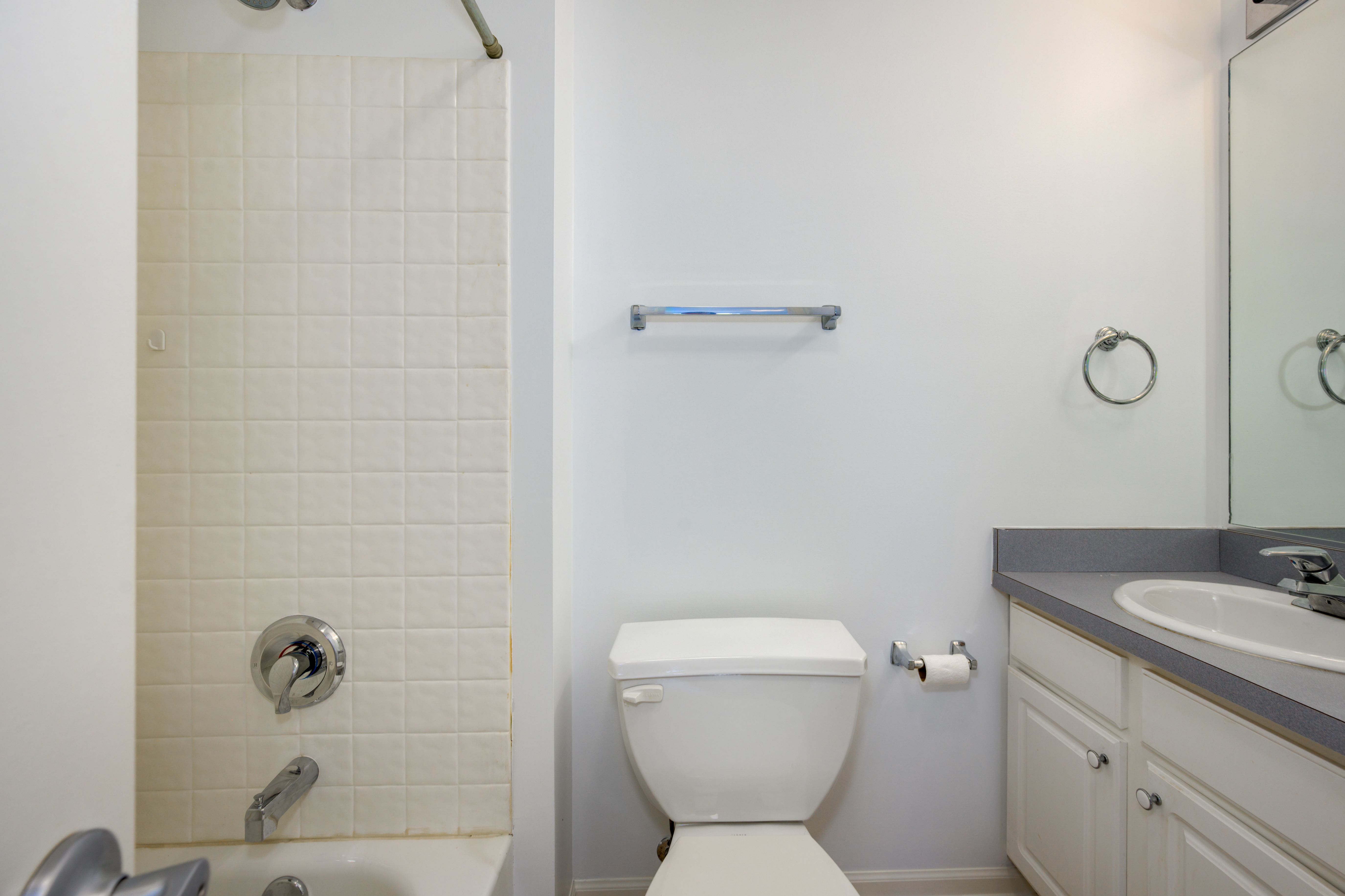  A Well-cared-for 2-3 Bedroom, 2 Full Bath Townhome in the Heart of Avondale - 物件實景