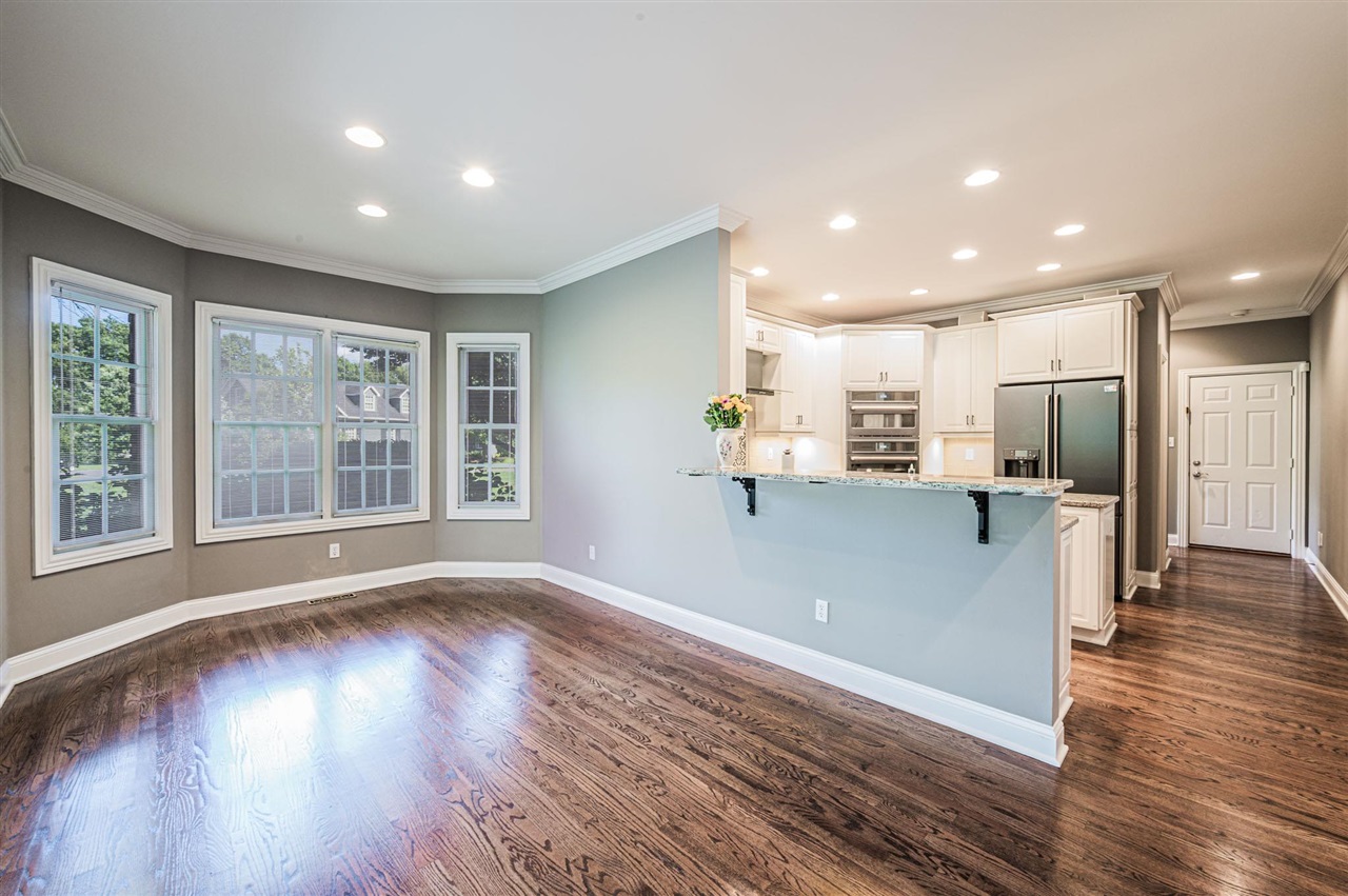 Bowling Green, Kentucky, 42103, United States, 4 Bedrooms Bedrooms, ,4 BathroomsBathrooms,Residential,For Sale,1987500