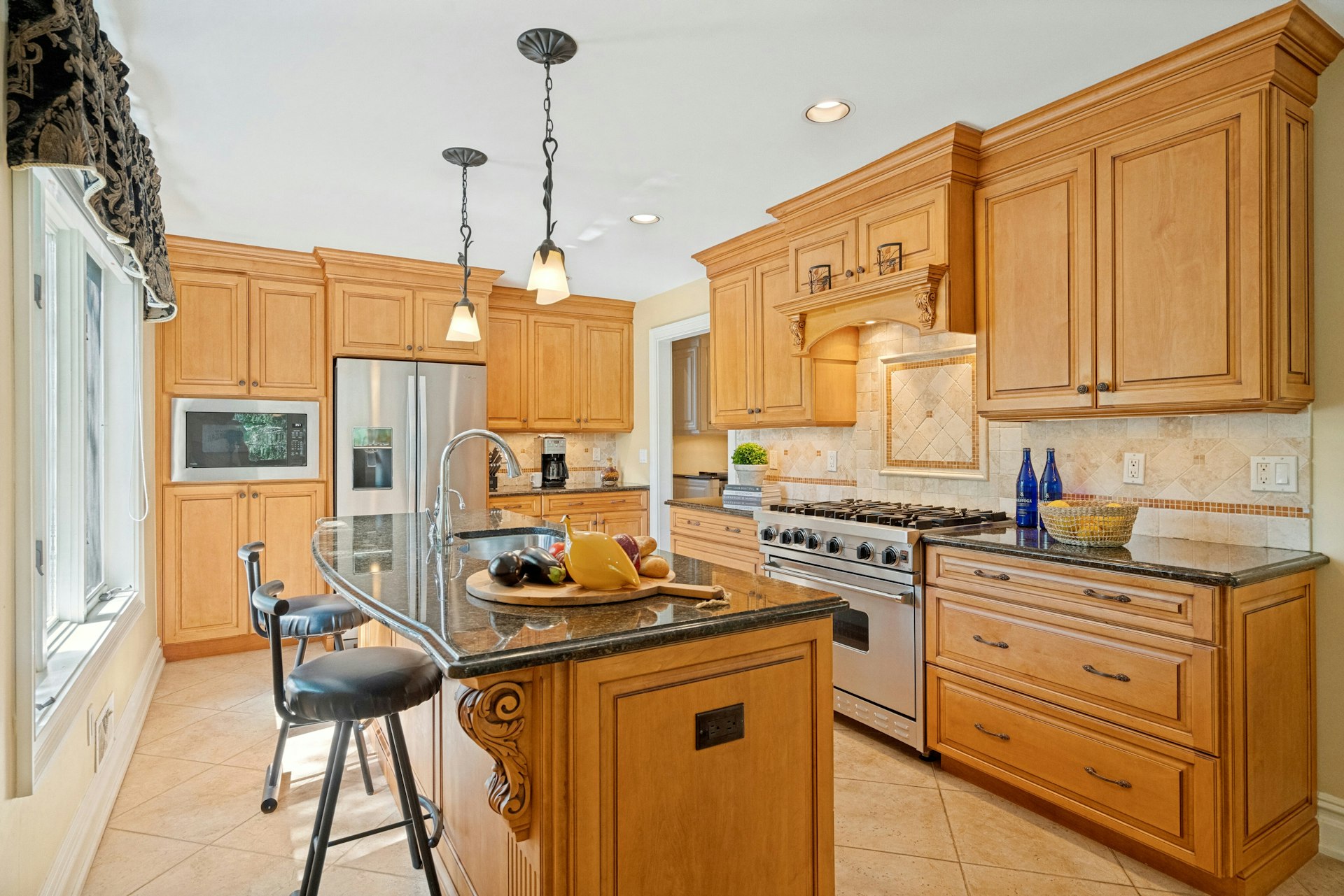  111 Storms Drive, Mahwah, NJ 07430 - 物件實景