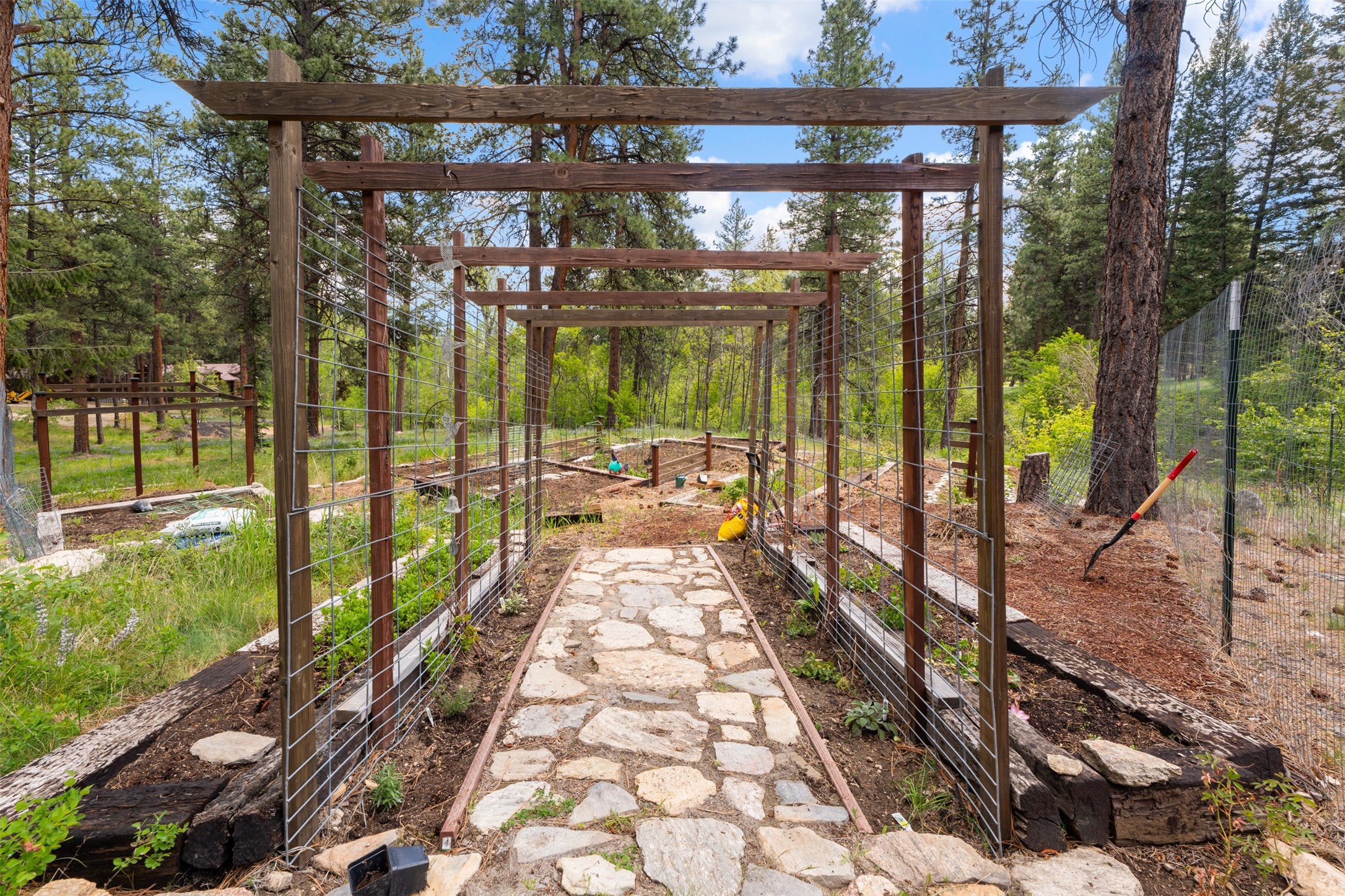  363 Owings Creek Road, Hamilton, MT, 59840 - 物件實景