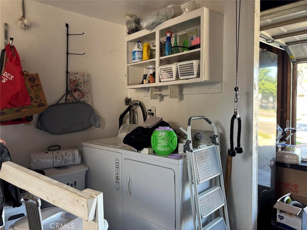 La Mirada, California, 90638, United States, 3 Bedrooms Bedrooms, ,2 BathroomsBathrooms,Residential,For Sale,1979933