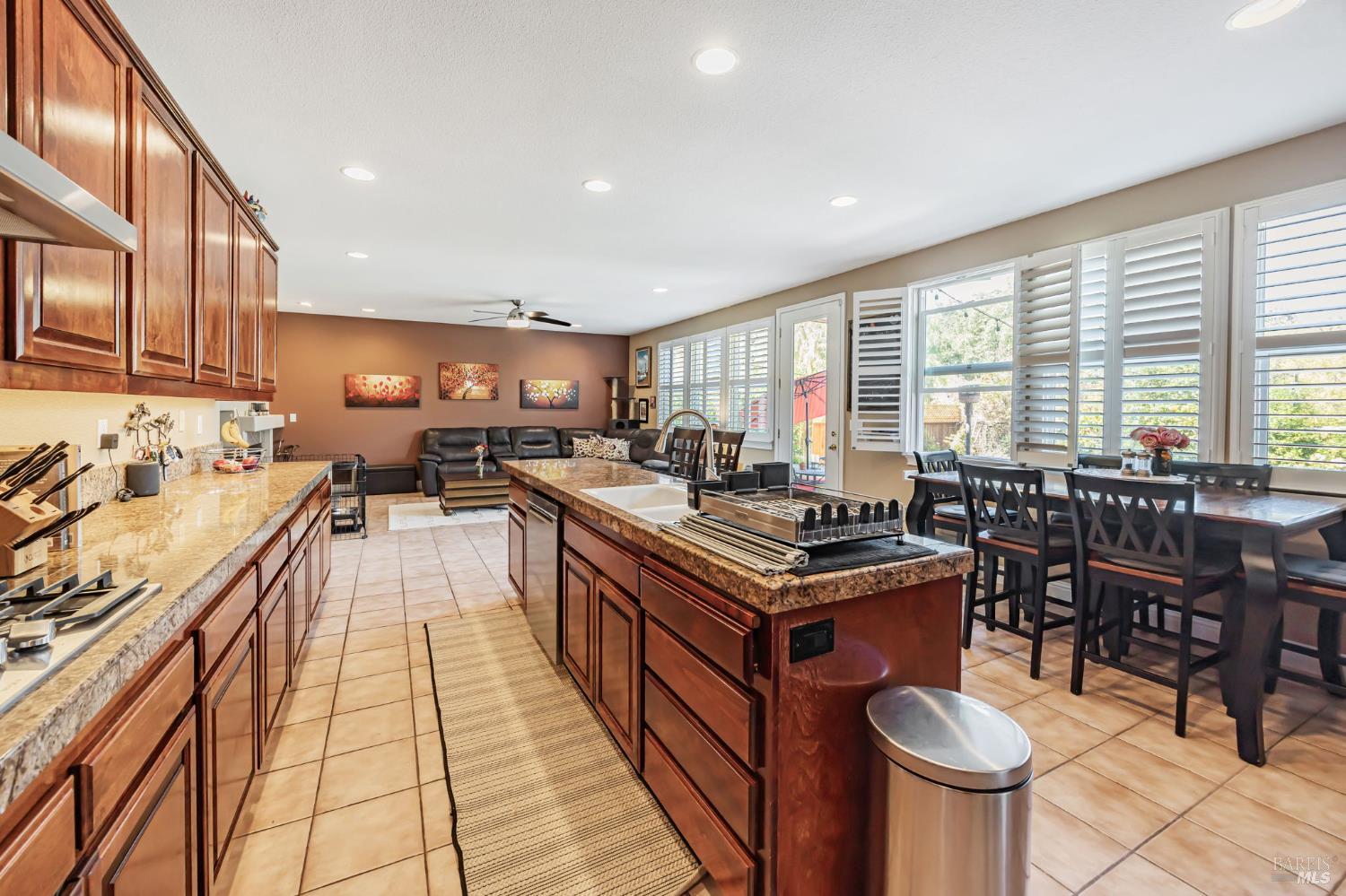 Windsor, California, 95492, United States, 4 Bedrooms Bedrooms, ,3 BathroomsBathrooms,Residential,For Sale,1942118