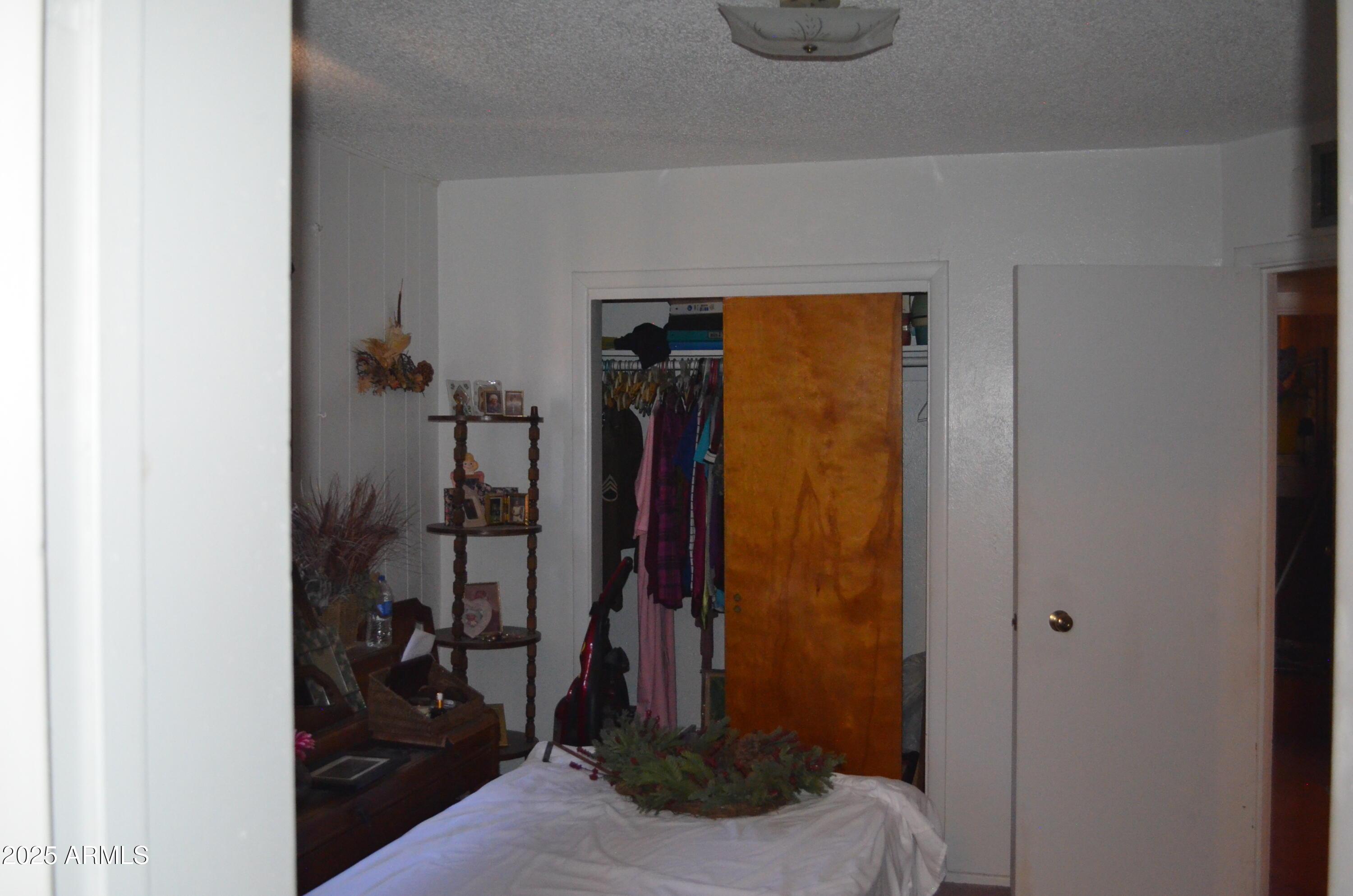 Glendale, Arizona, 85301, United States, 2 Bedrooms Bedrooms, ,1 BathroomBathrooms,Residential,For Sale,1983785