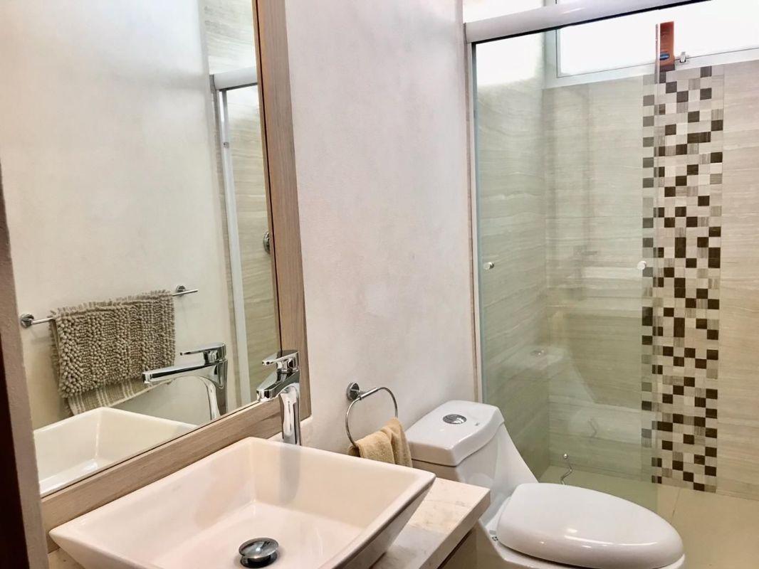 Boulevard Bosque Real, Huixquilucan, Estado de México, 52774, Mexico, 4 Bedrooms Bedrooms, ,3 BathroomsBathrooms,Residential,For Sale,Boulevard Bosque Real,1628913