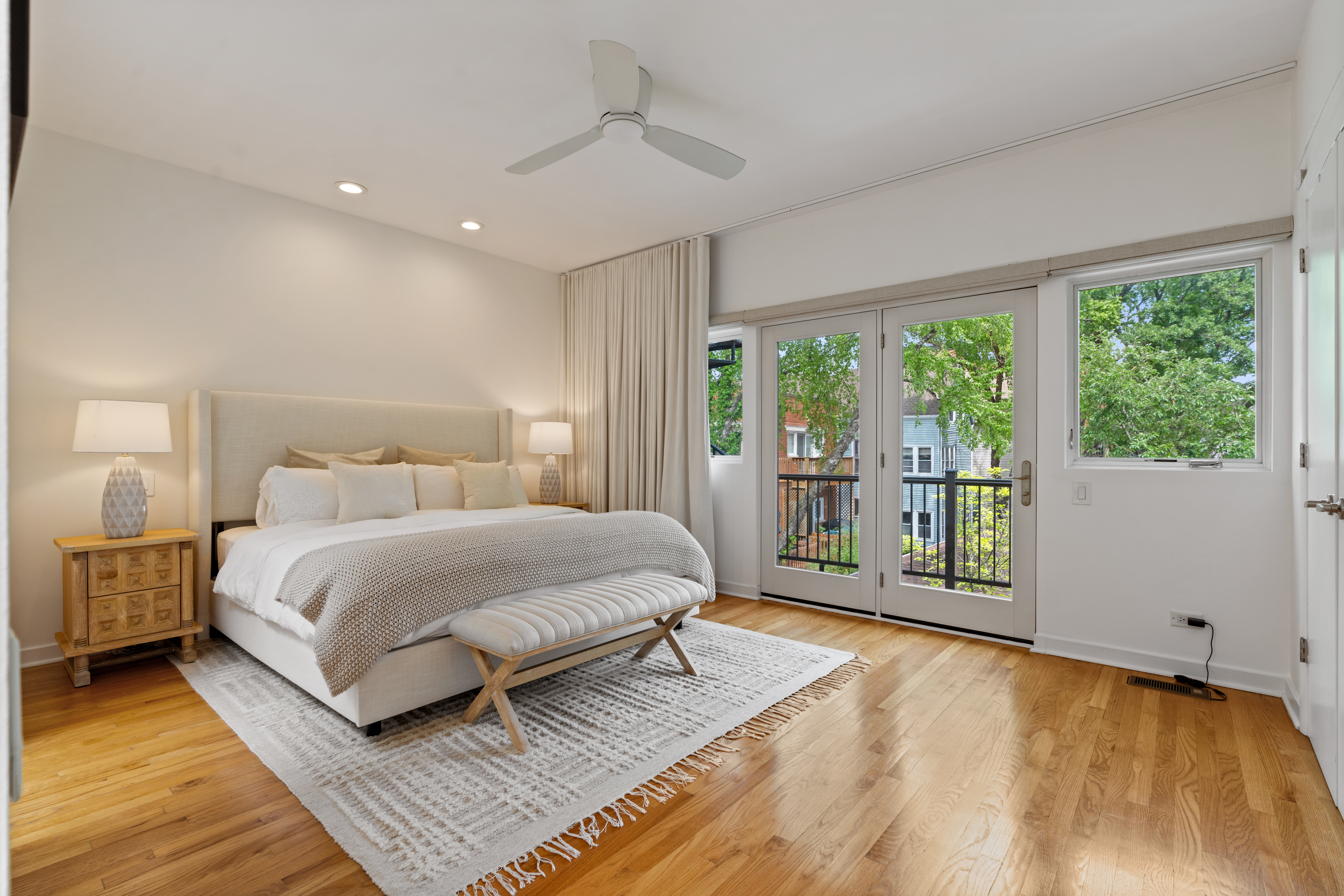  Exquisitely Renovated Lincoln Park Townhome - 物件實景