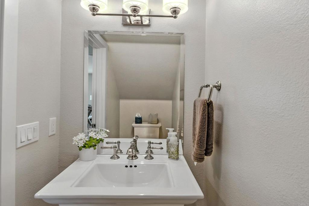 San Diego, California, 92128, United States, 2 Bedrooms Bedrooms, ,3 BathroomsBathrooms,Residential,For Sale,1920017