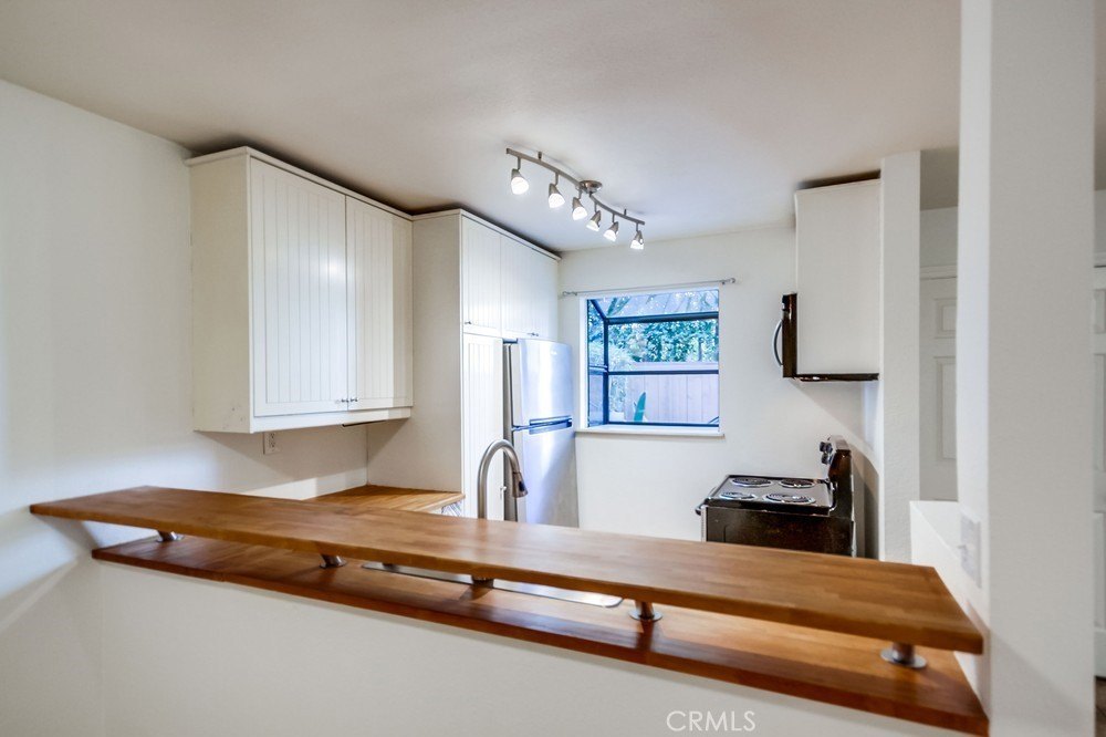 San Diego, California, 92104, United States, 2 Bedrooms Bedrooms, ,1 BathroomBathrooms,Residential,For Sale,1970818