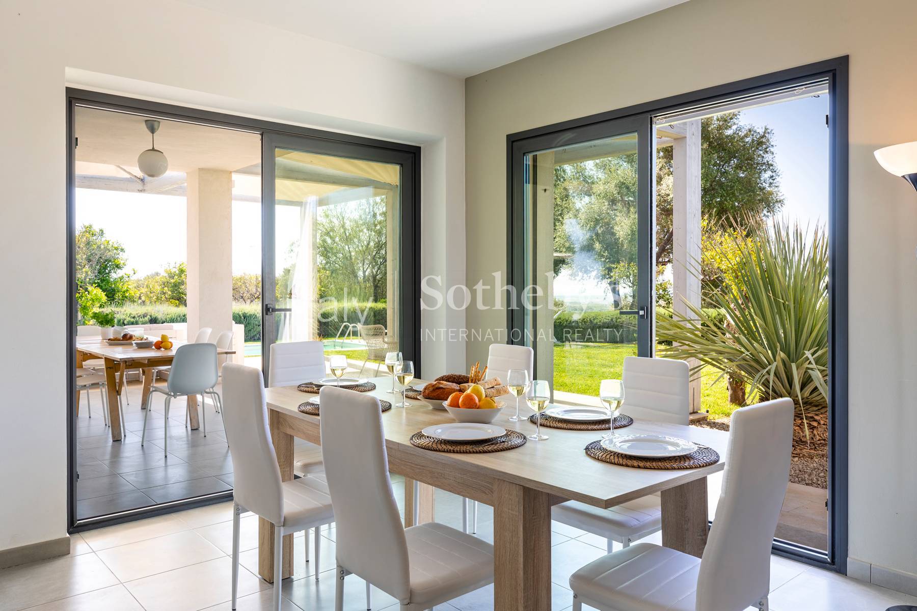  Contemporary villa nestled in the Noto countryside - 物件實景