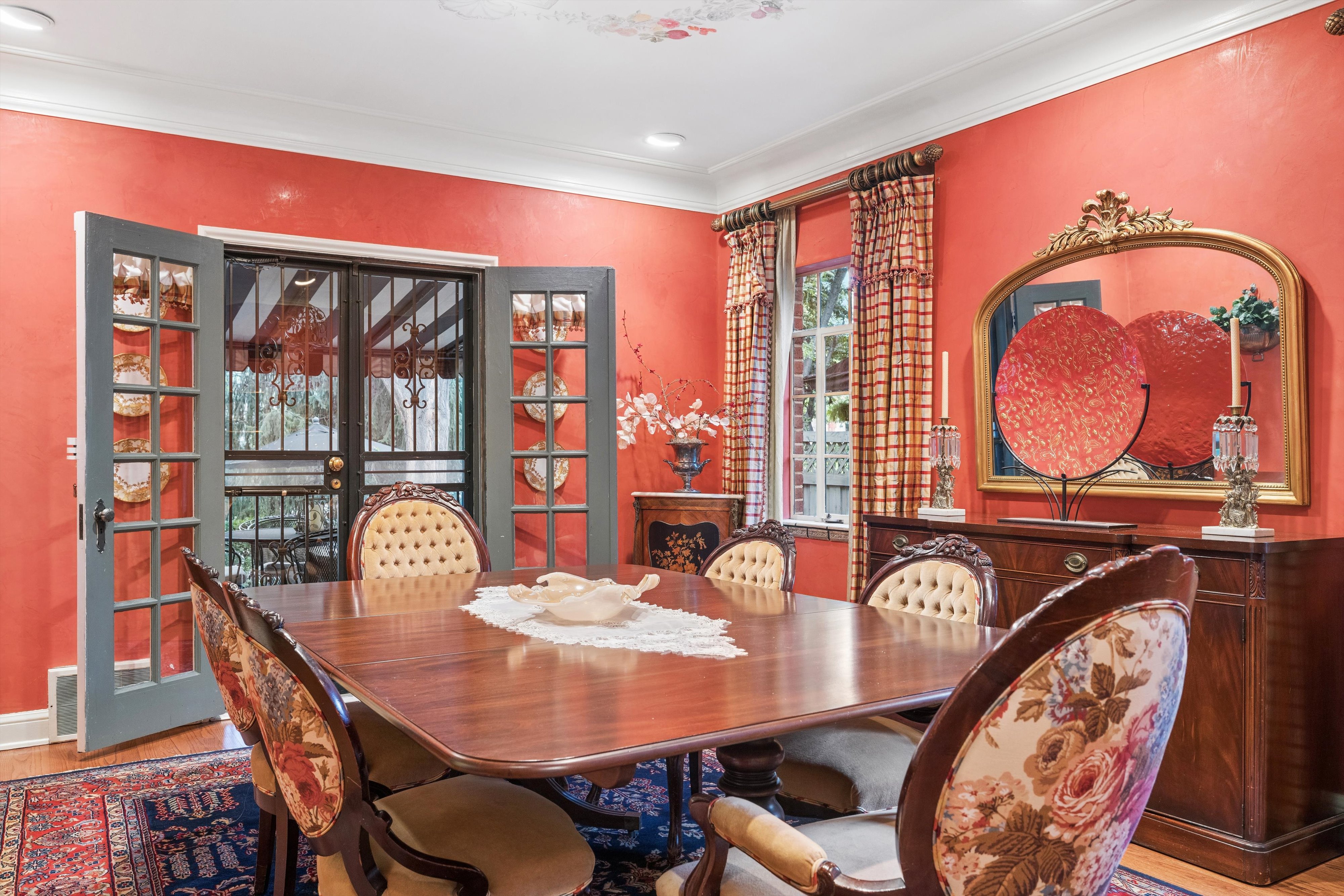  Rare Private Park Lot Near Cherry Creek with Sunroom Viking Kitchen & Spa Suite - 物件實景