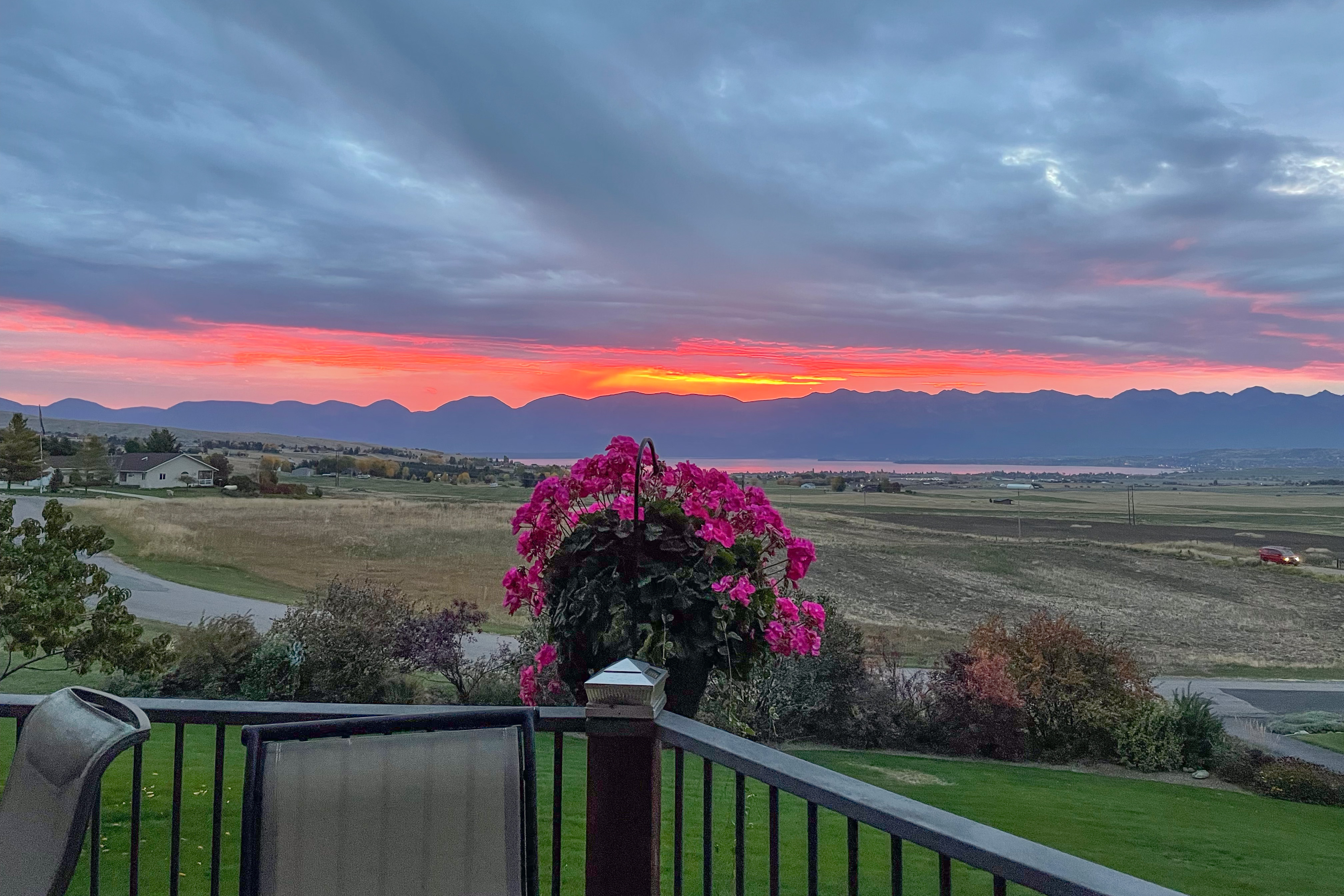 Polson, Montana, 59860, United States, 4 Bedrooms Bedrooms, ,4 BathroomsBathrooms,Residential,For Sale,1900793