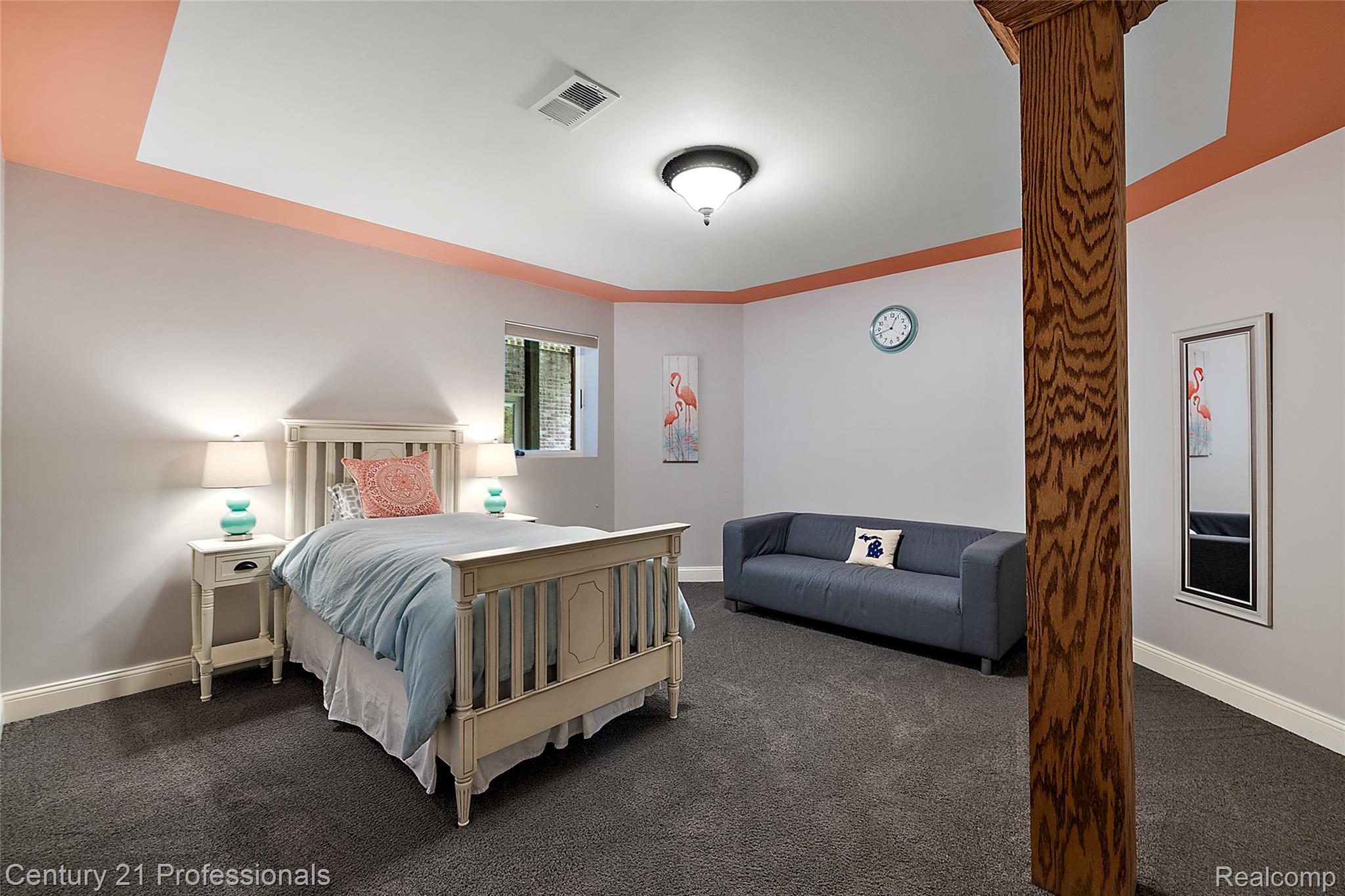 Oxford, Michigan, 48371, United States, 4 Bedrooms Bedrooms, ,4 BathroomsBathrooms,Residential,For Sale,1978317