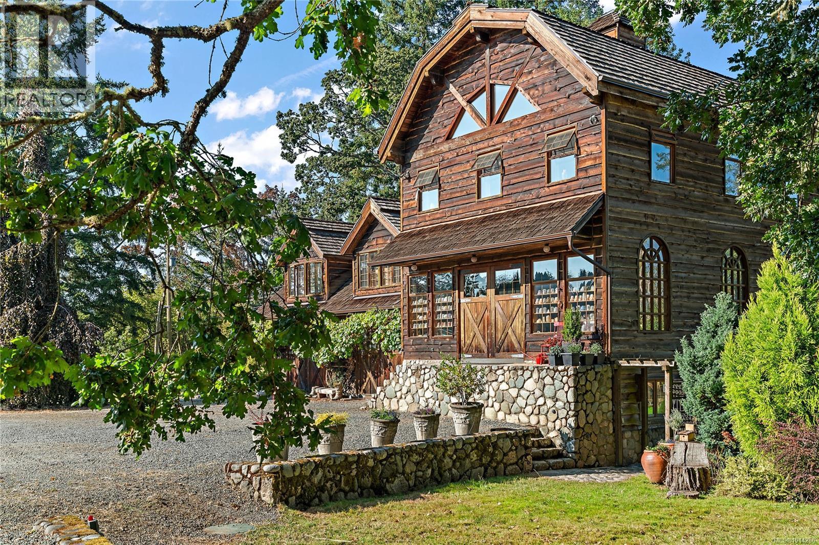 NORTH SAANICH, British Columbia, V8L 5P8, CA, 7 Bedrooms Bedrooms, ,10 BathroomsBathrooms,Residential,For Sale,1950627