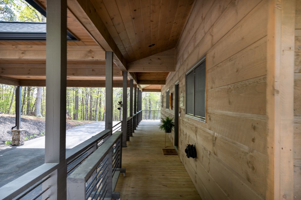 Morganton, Georgia, 30560, United States, 3 Bedrooms Bedrooms, ,3 BathroomsBathrooms,Residential,For Sale,1983802