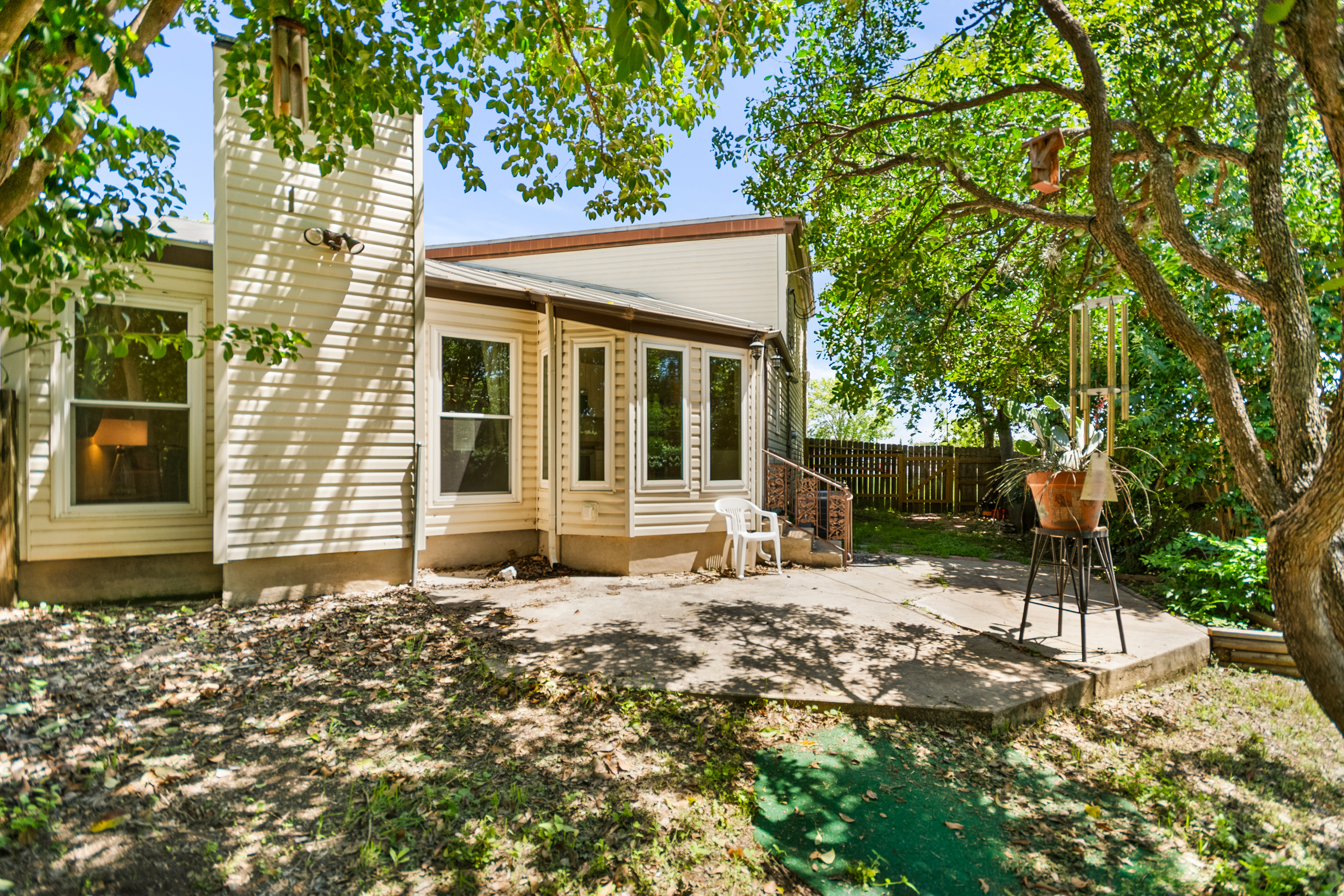  Charming Hill Country Home - 物件實景