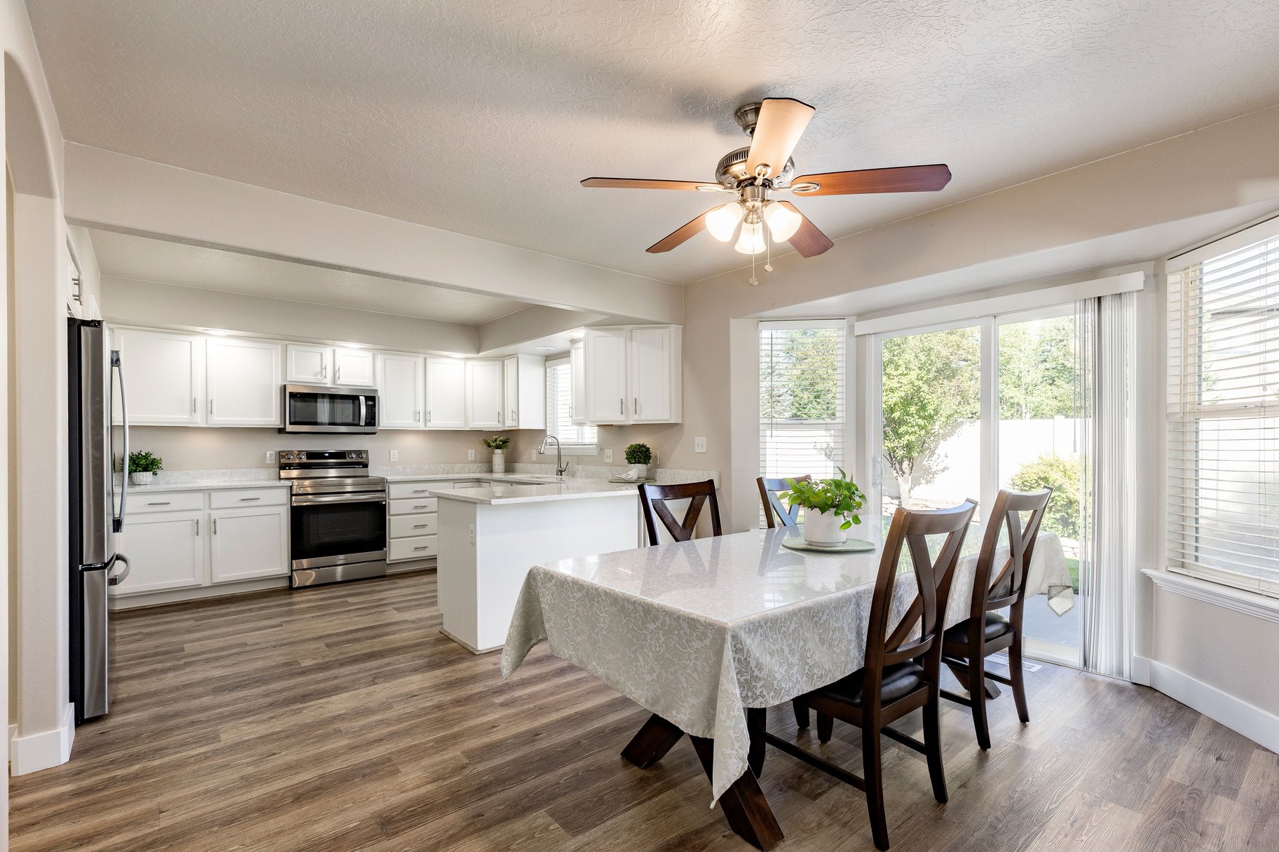  Immaculate Heber Home with Mountain Views & Beautiful Mature Landscaping - 物件實景