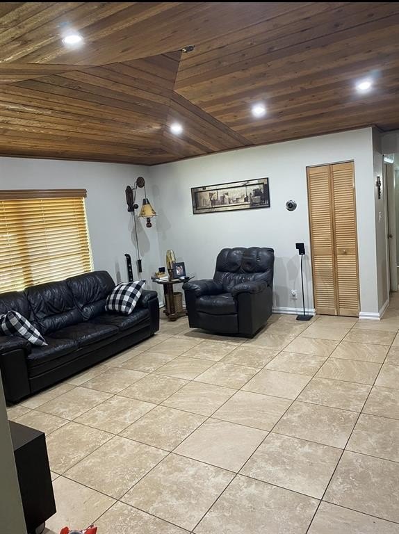 Coral Springs, Florida, 33071, United States, 3 Bedrooms Bedrooms, ,2 BathroomsBathrooms,Residential,For Sale,1973881