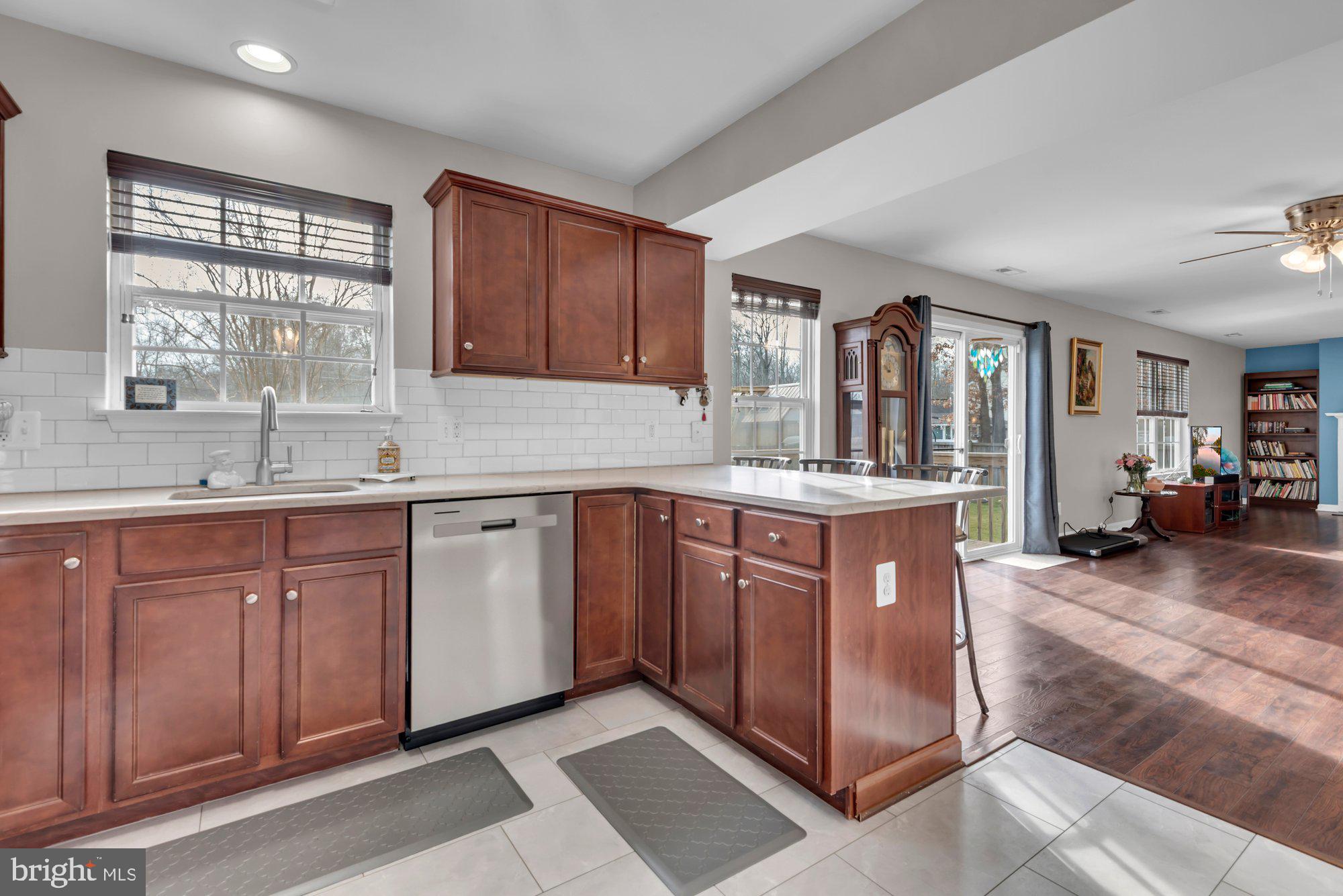 Shady Side, Maryland, 20764, United States, 4 Bedrooms Bedrooms, ,3 BathroomsBathrooms,Residential,For Sale,2011668