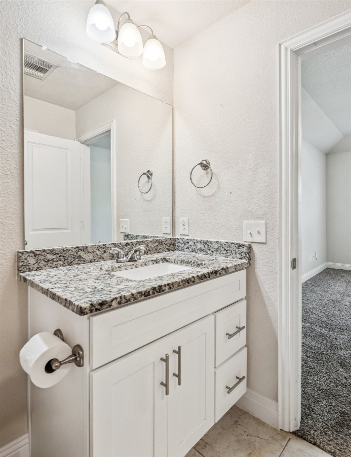 Little Elm, Texas, 75068, United States, 6 Bedrooms Bedrooms, ,6 BathroomsBathrooms,Residential,For Sale,1941965