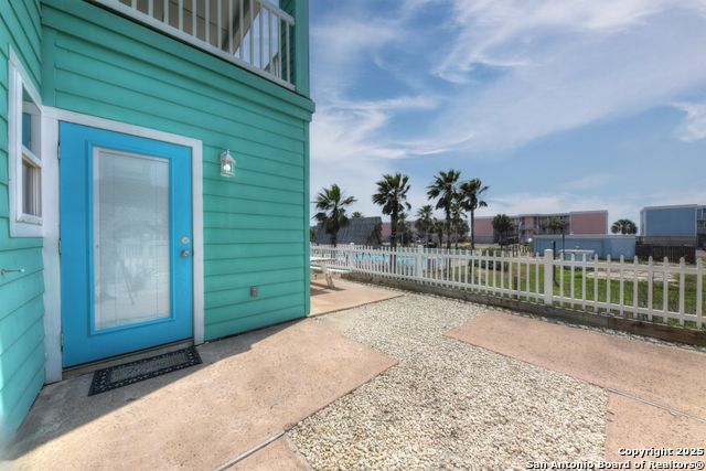 Port Aransas, Texas, 78373, United States, 4 Bedrooms Bedrooms, ,4 BathroomsBathrooms,Residential,For Sale,1839202