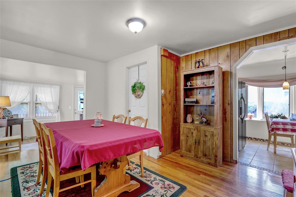 Mastic Beach, New York, 11951, United States, 5 Bedrooms Bedrooms, ,3 BathroomsBathrooms,Residential,For Sale,1974757