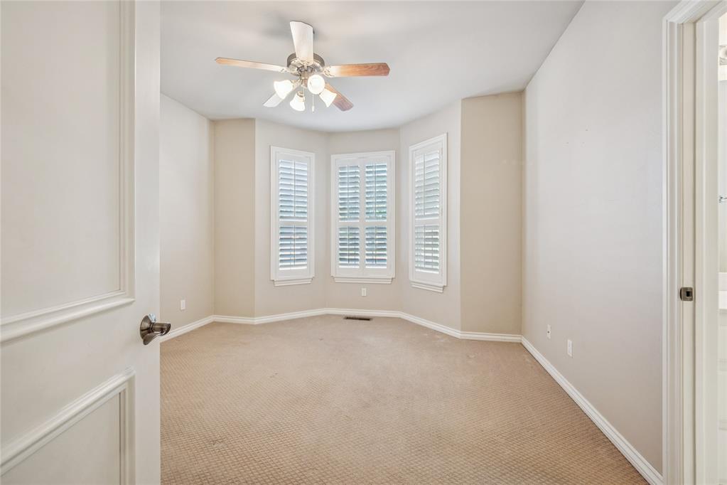 Edmond, Oklahoma, 73013, United States, 4 Bedrooms Bedrooms, ,5 BathroomsBathrooms,Residential,For Sale,1912730