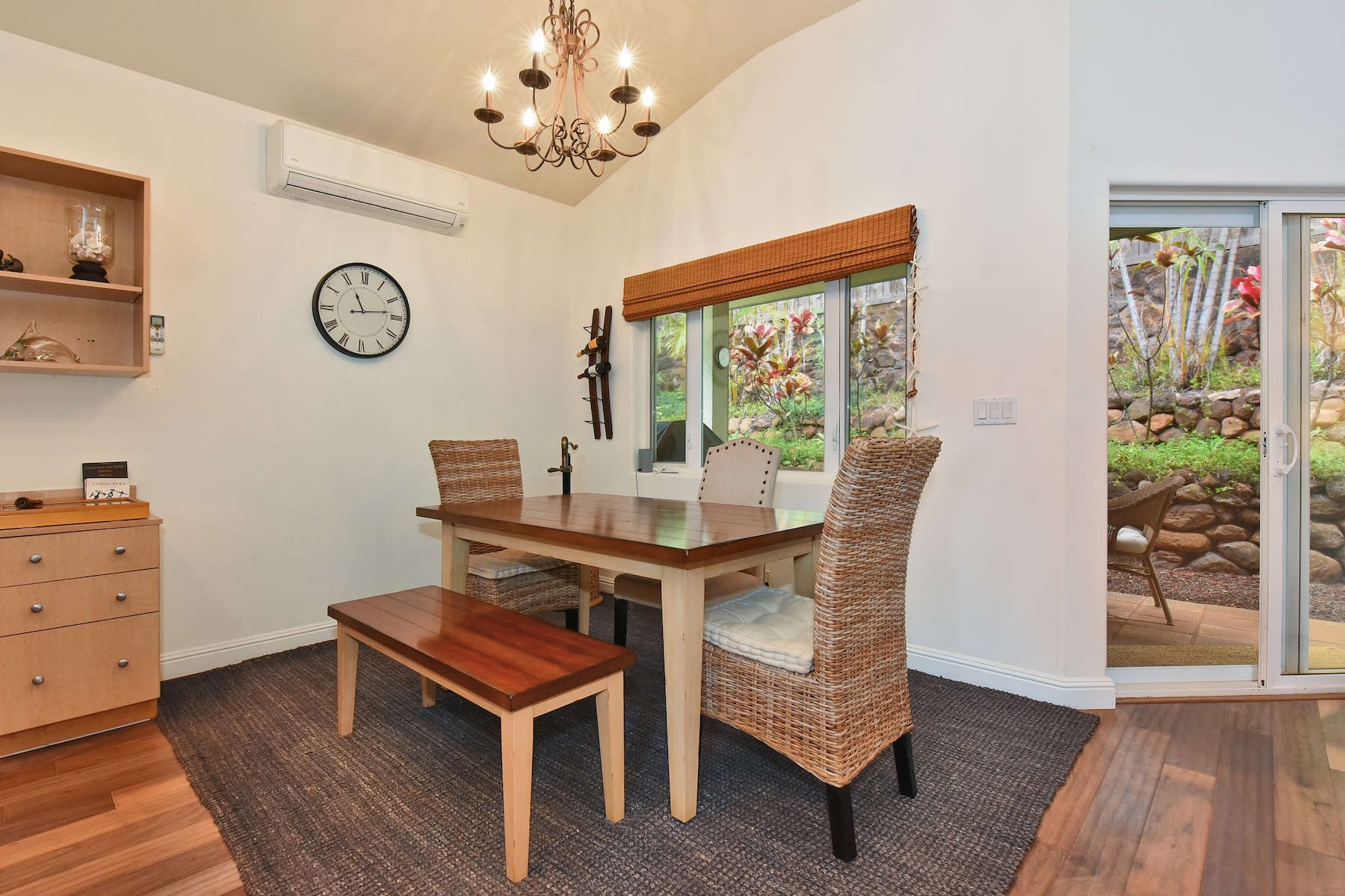  Fantastic ocean and island views from spacious two-story home - 物件實景