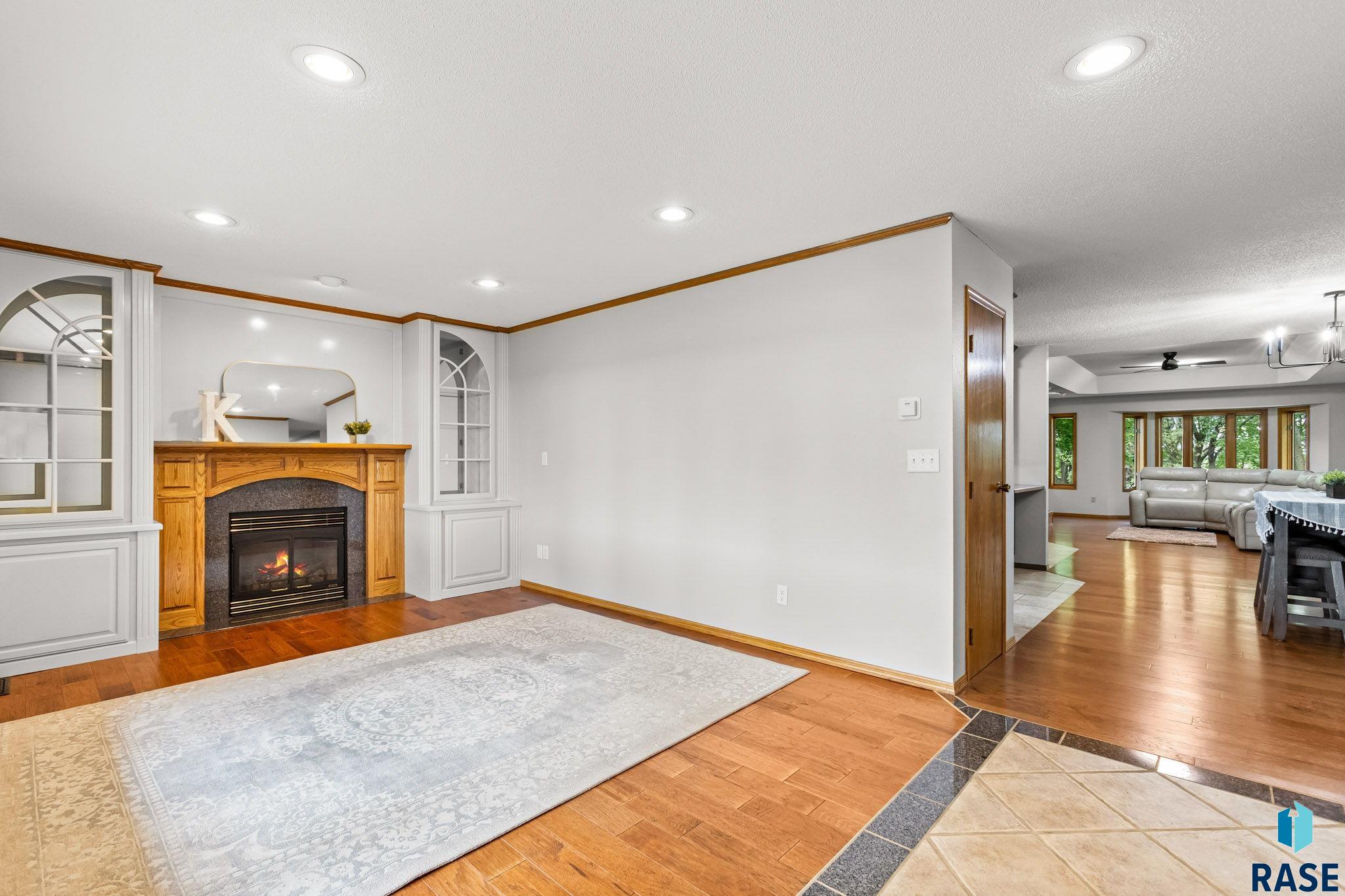 Harrisburg, South Dakota, 57032, United States, 5 Bedrooms Bedrooms, ,1 BathroomBathrooms,Residential,For Sale,1917762