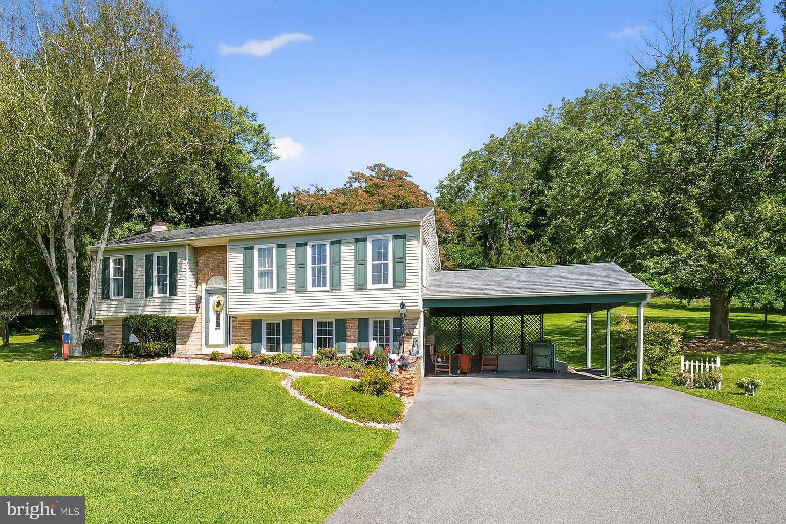 Sykesville, Maryland, 21784, United States, 5 Bedrooms Bedrooms, ,3 BathroomsBathrooms,Residential,For Sale,1930951