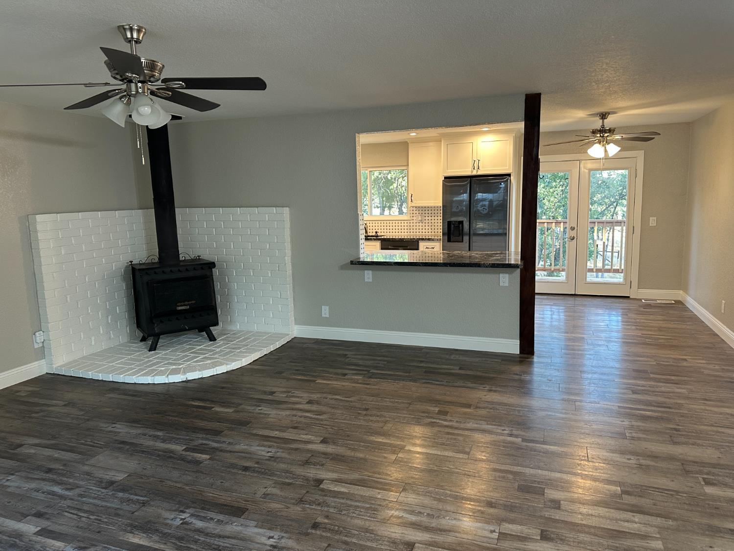 El Dorado, California, 95623, United States, 3 Bedrooms Bedrooms, ,2 BathroomsBathrooms,Residential,For Sale,1888734