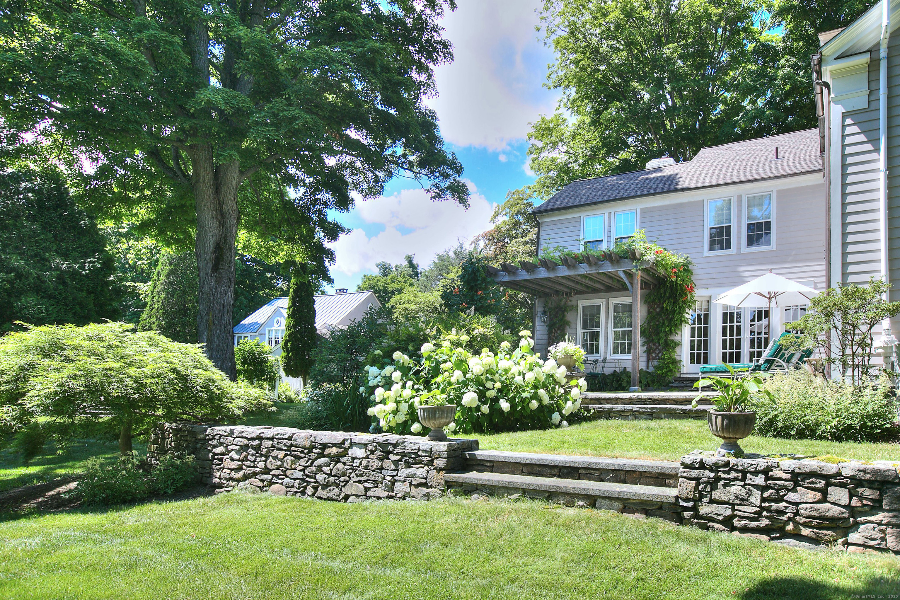Fairfield, Connecticut, 06824, United States, 5 Bedrooms Bedrooms, ,5 BathroomsBathrooms,Residential,For Sale,1942139
