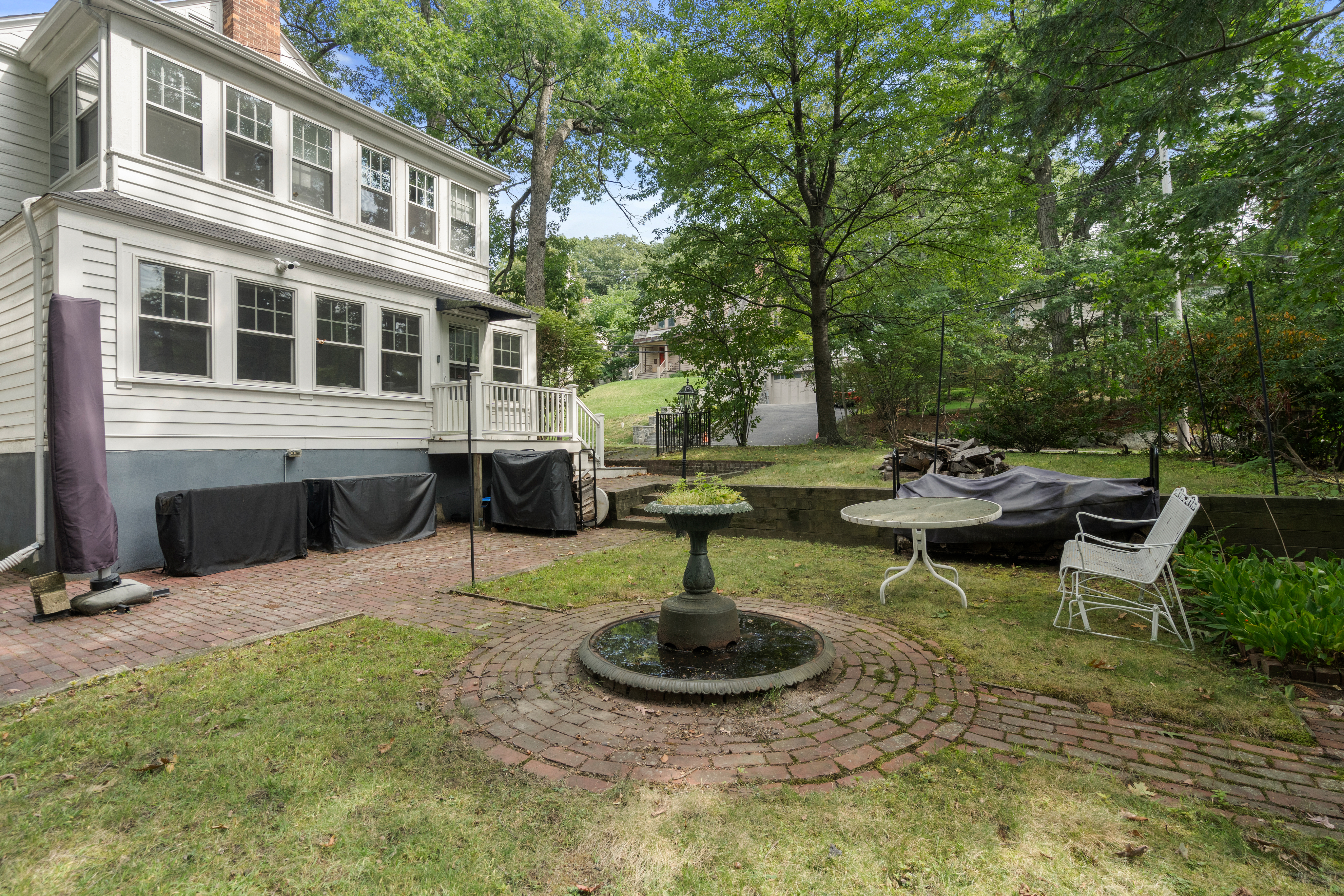  575 Chestnut Street, Newton, MA, 02468 - 物件實景