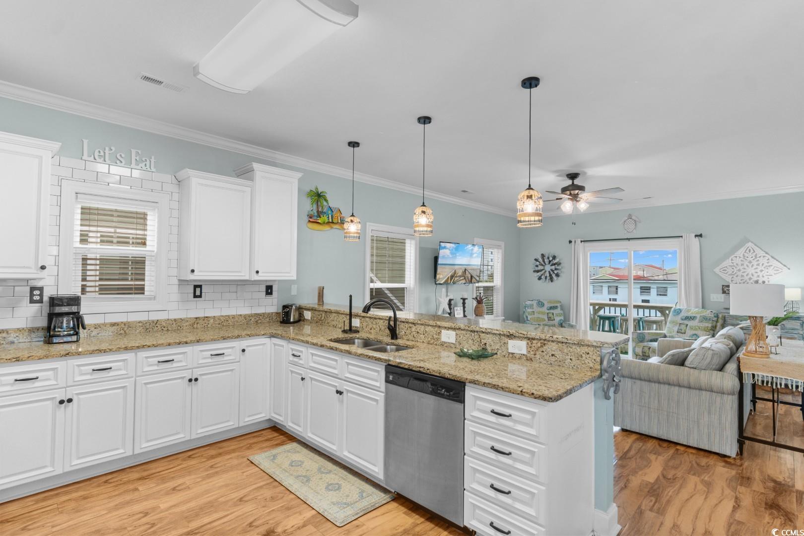 Murrells Inlet, South Carolina, 29576, United States, 3 Bedrooms Bedrooms, ,3 BathroomsBathrooms,Residential,For Sale,1992473