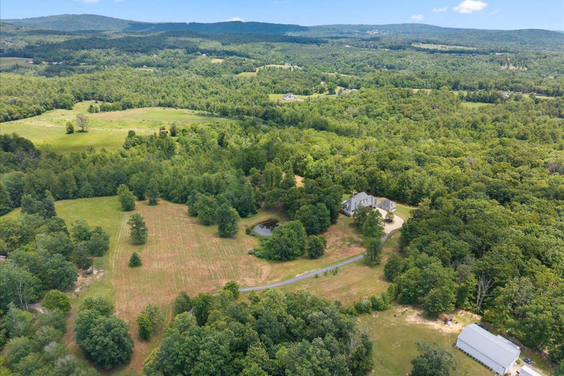  6483 Cheshire Lane, Marshall, VA, 20115 - 物件實景