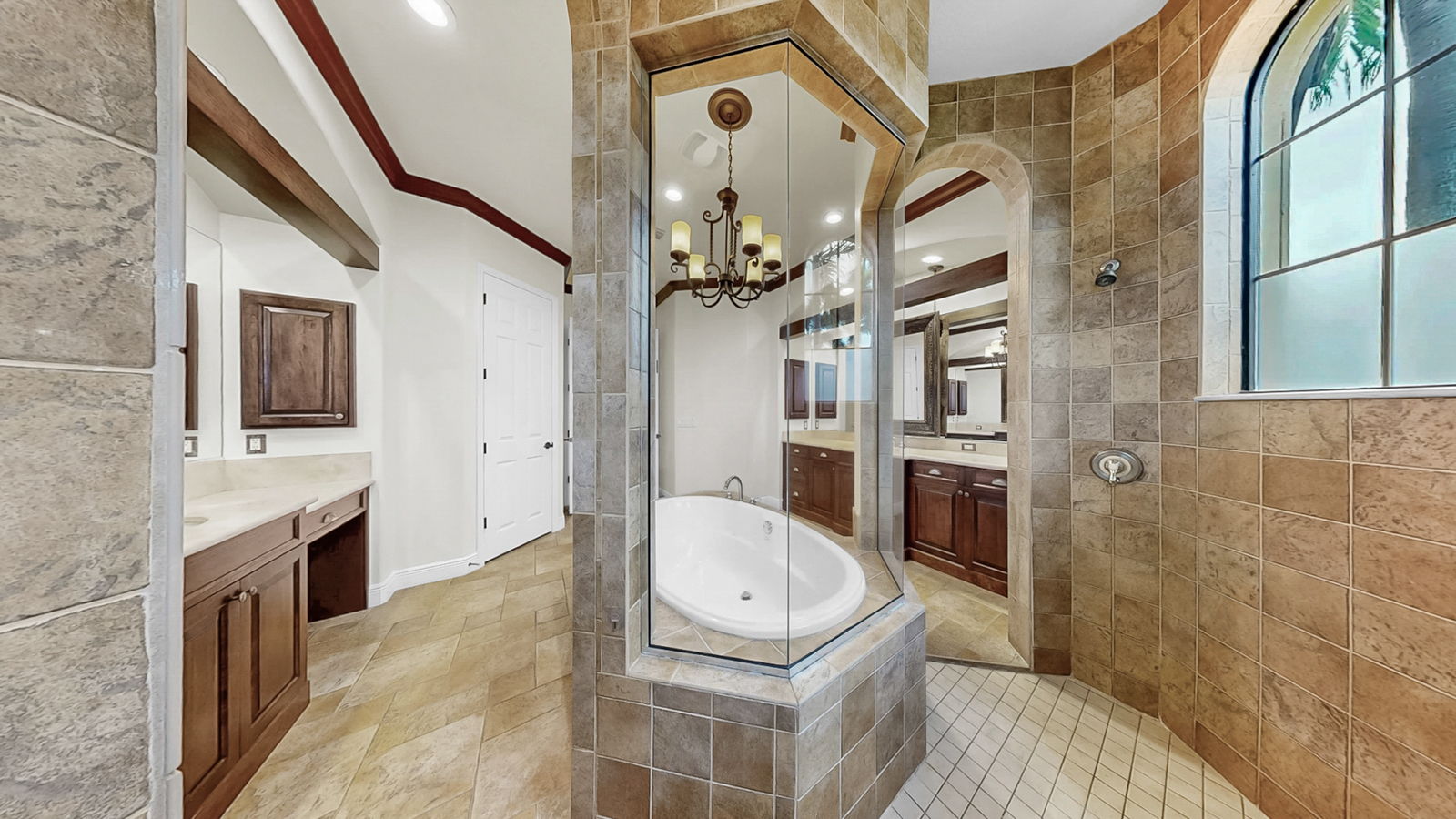 Apollo Beach, Florida, 33572, United States, 4 Bedrooms Bedrooms, ,5 BathroomsBathrooms,Residential,For Sale,1983999