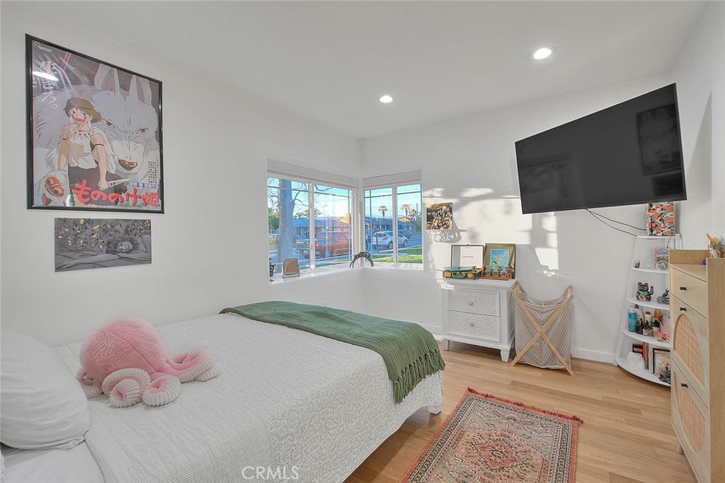 Pomona, California, 91767, United States, 3 Bedrooms Bedrooms, ,2 BathroomsBathrooms,Residential,For Sale,1978671